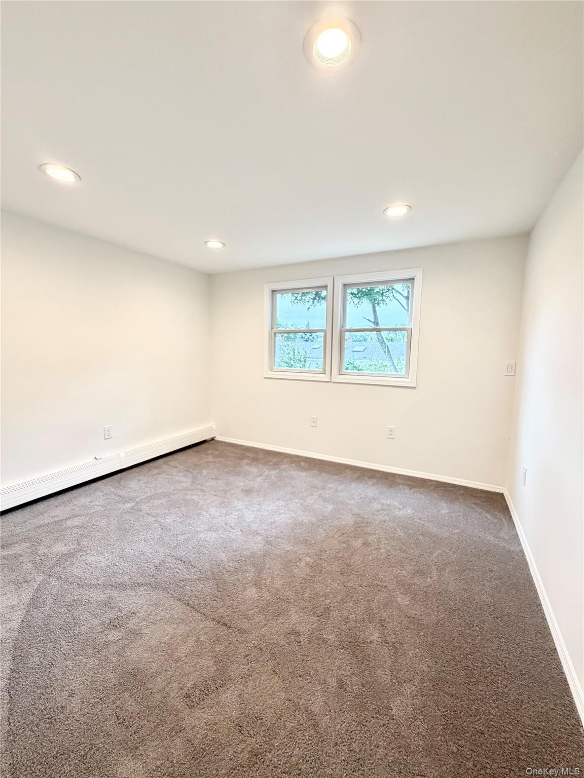 32 Dorchester Road – For Sale photo 16