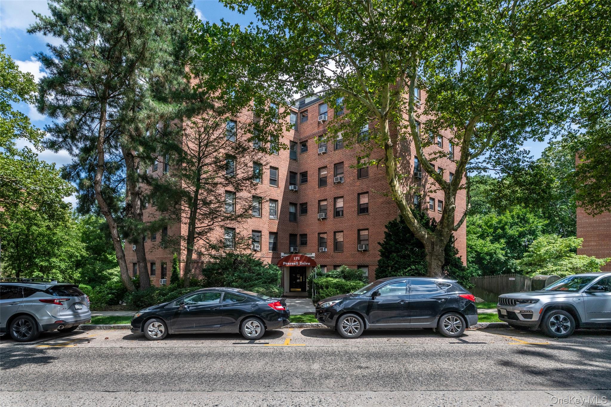 171 Pearsall Drive, Unit 6E/6F photo 3