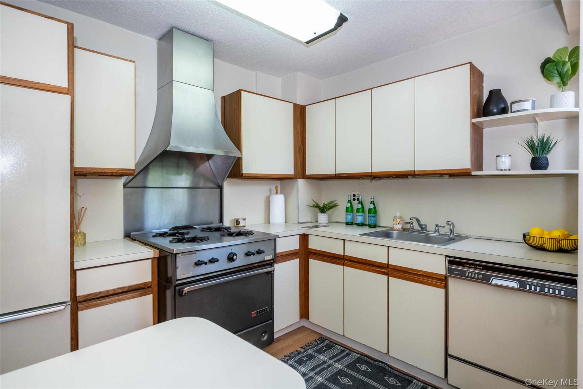 171 Pearsall Drive, Unit 6E/6F photo 10