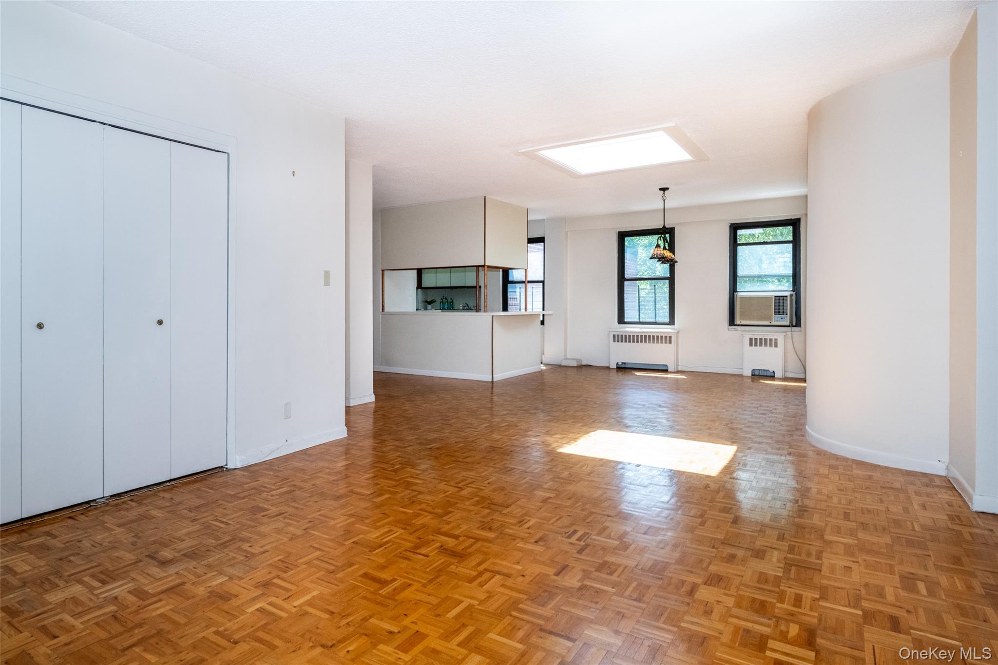 171 Pearsall Drive, Unit 6E/6F photo 12