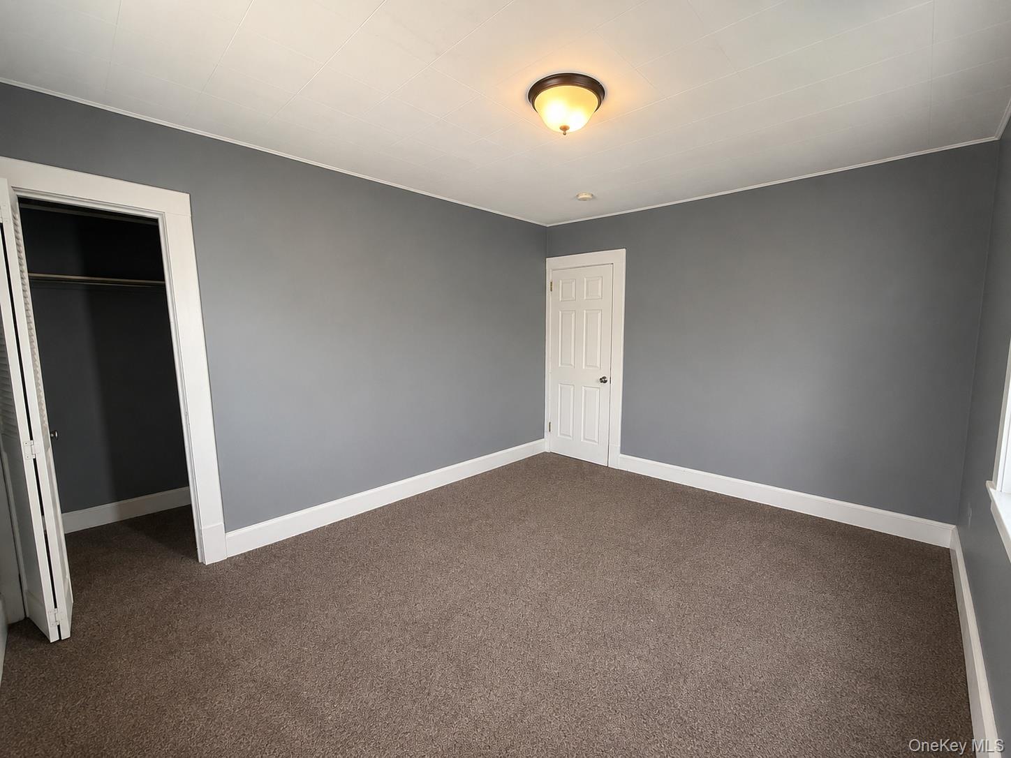 36 Gerard Street – For Rent photo 6