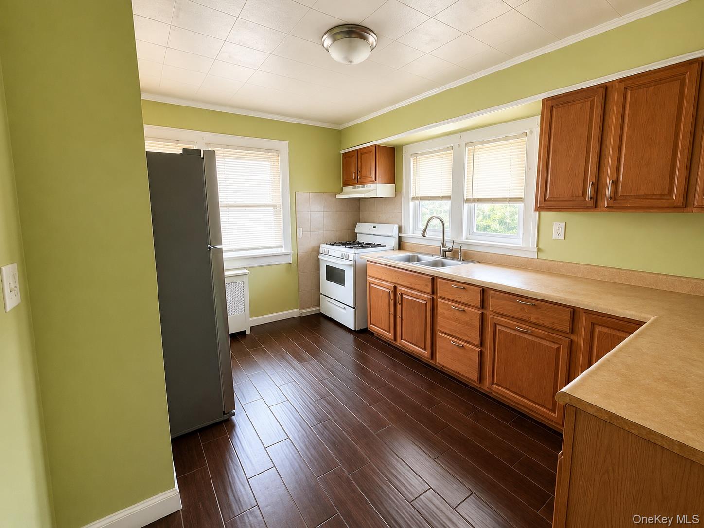36 Gerard Street – For Rent photo 5