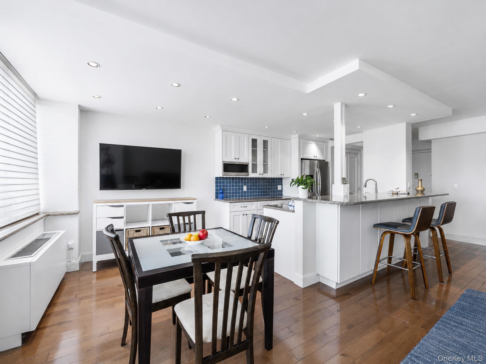 4-74 48th Avenue, Unit 29H photo 5