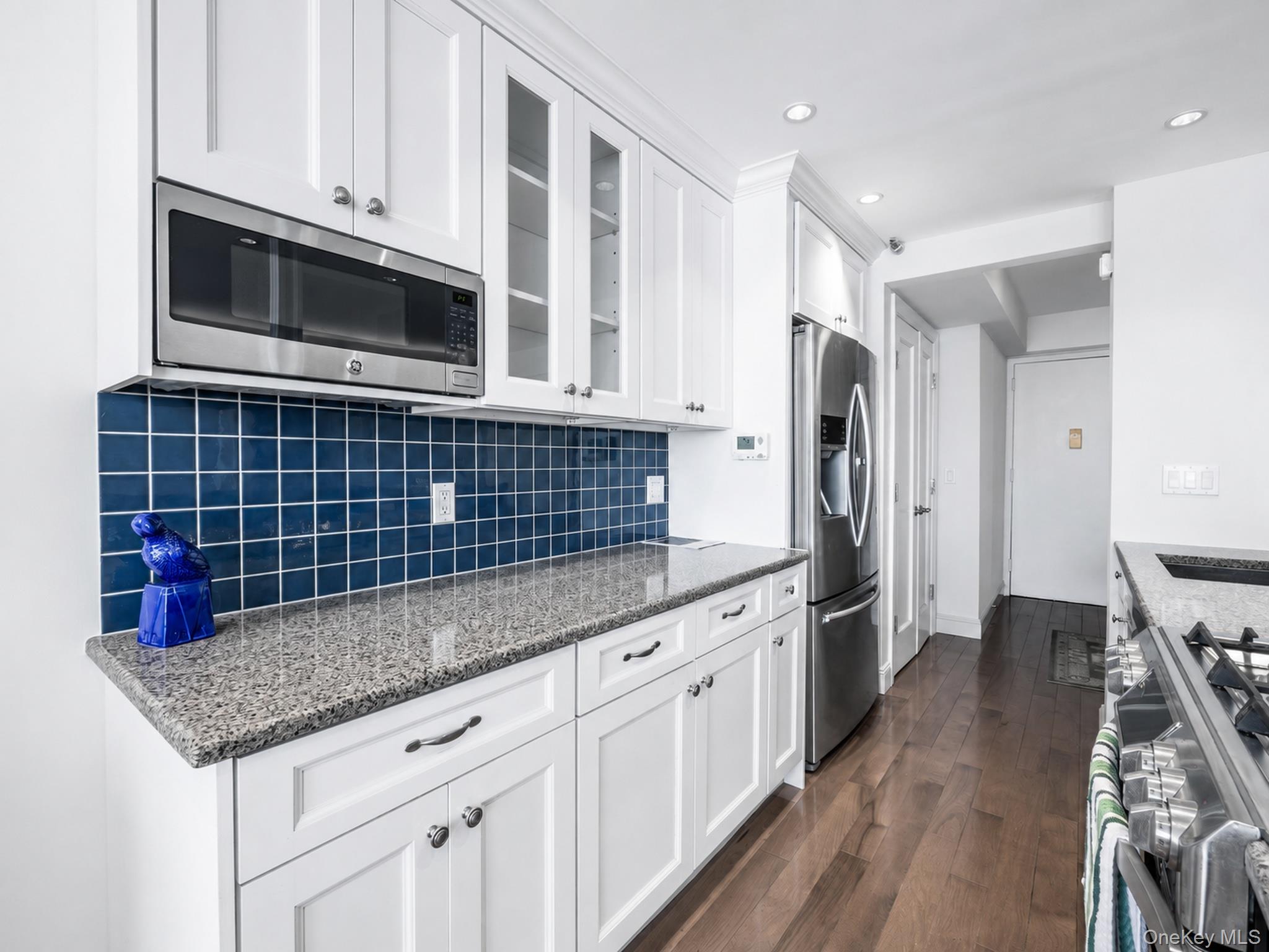 4-74 48th Avenue, Unit 29H photo 11