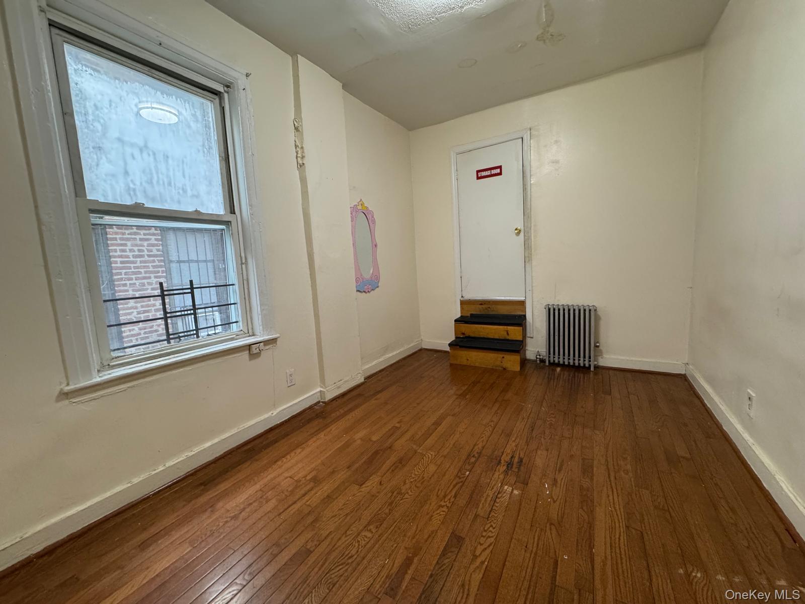 590 Elton Street – For Sale photo 14