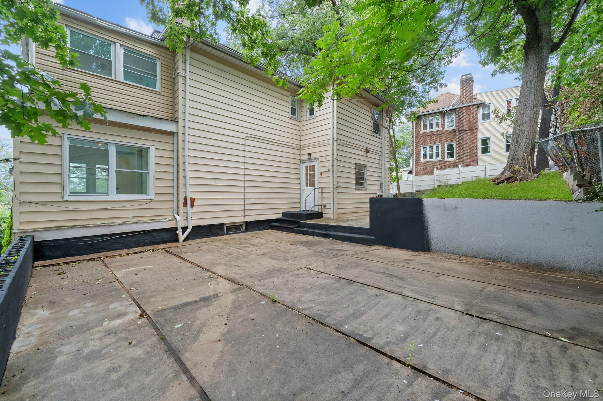 125 Caryl Avenue – For Sale photo 10