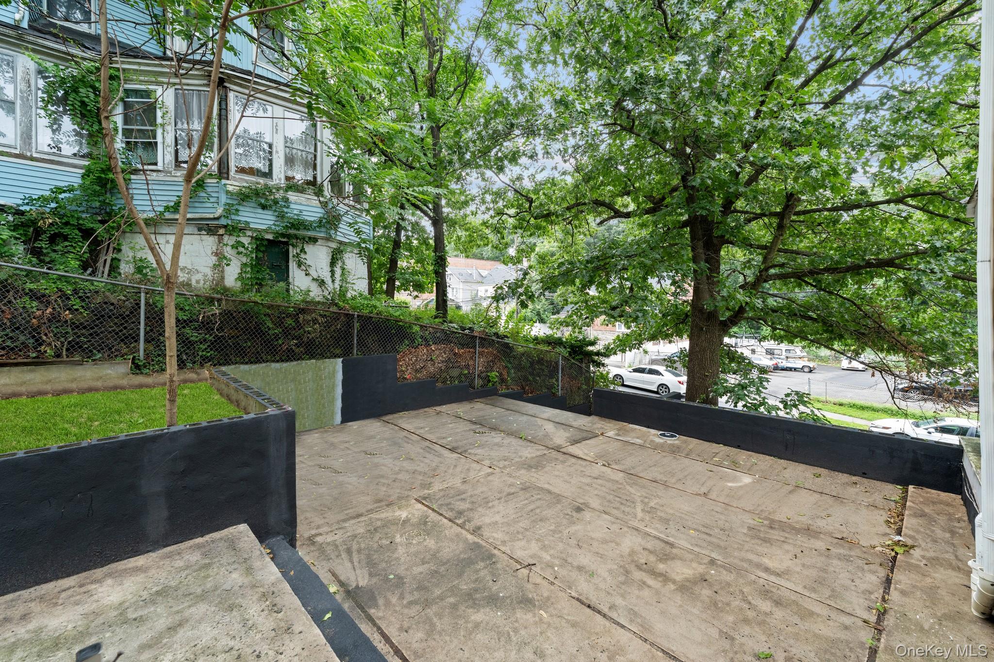125 Caryl Avenue – For Sale photo 9