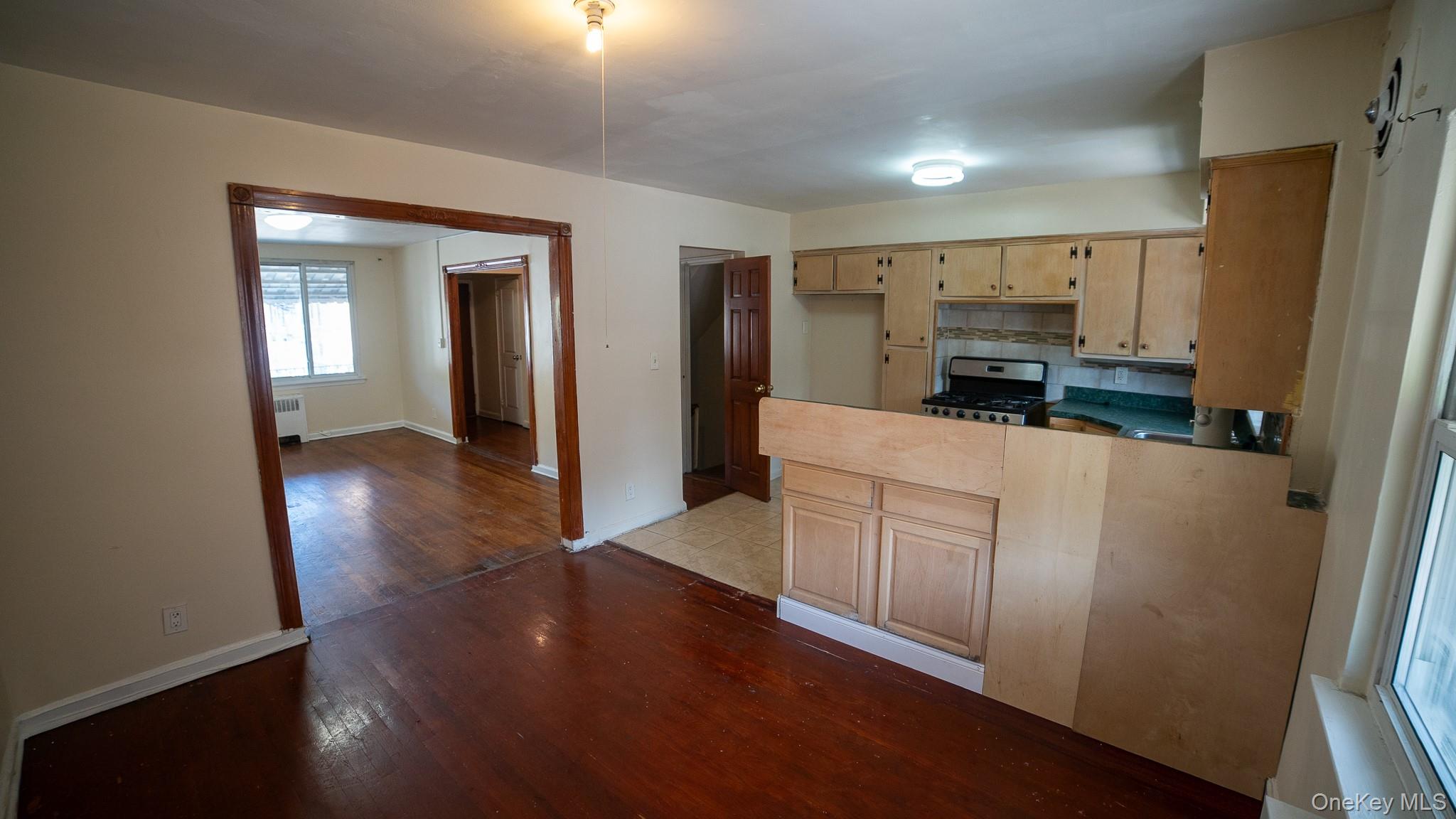 3830 Barnes Avenue – For Sale photo 10