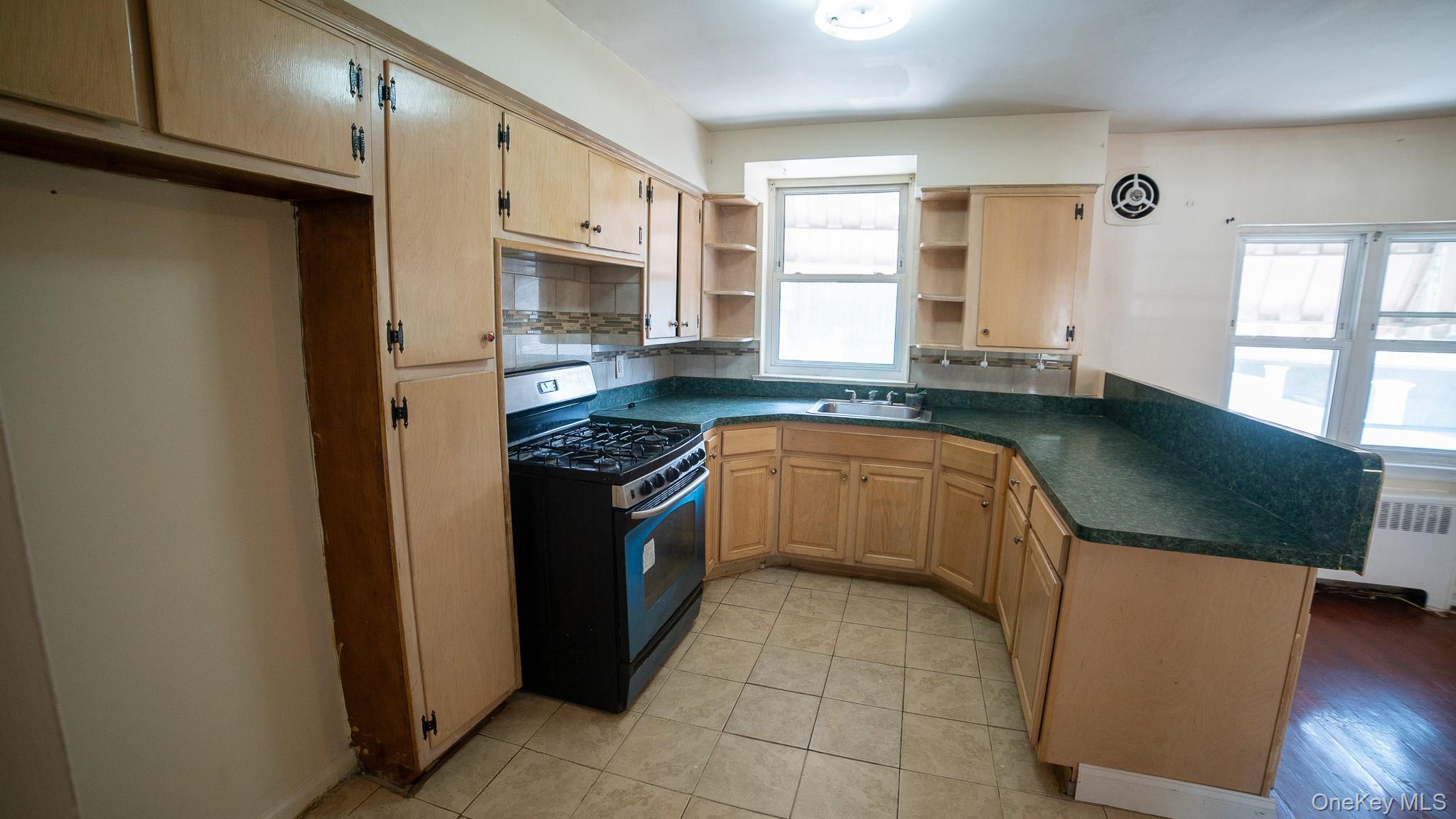 3830 Barnes Avenue – For Sale photo 11