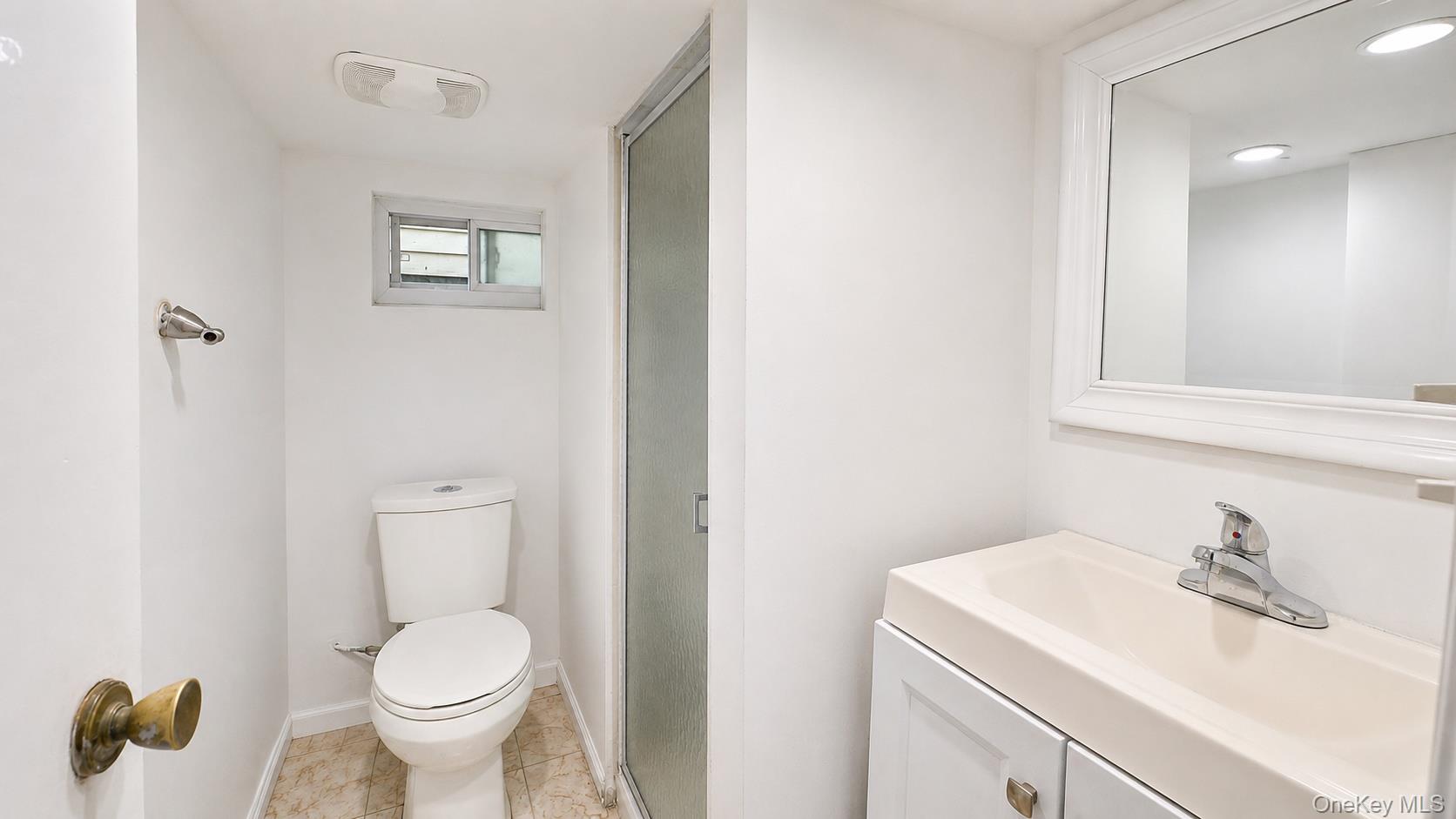 258-10 87th Road – For Sale photo 17