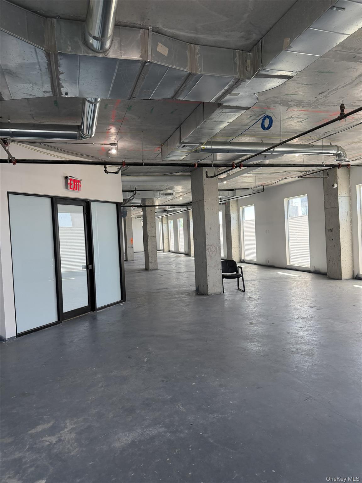 9415 Sutphin Boulevard – For Rent photo 6