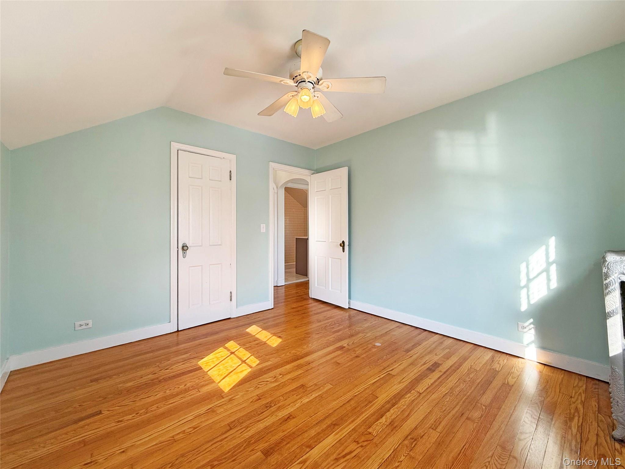 495 Montauk Highway – For Rent photo 9