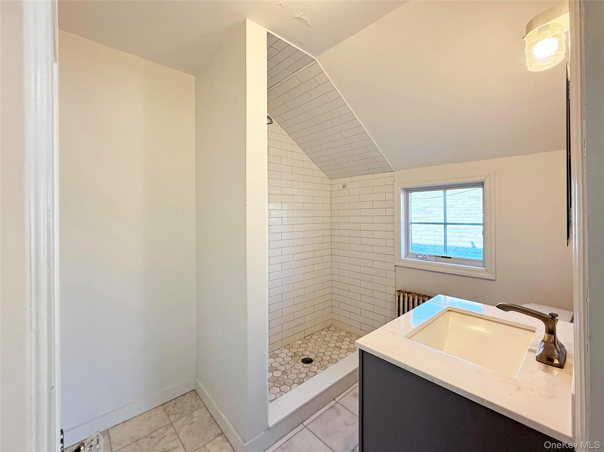 495 Montauk Highway – For Rent photo 10