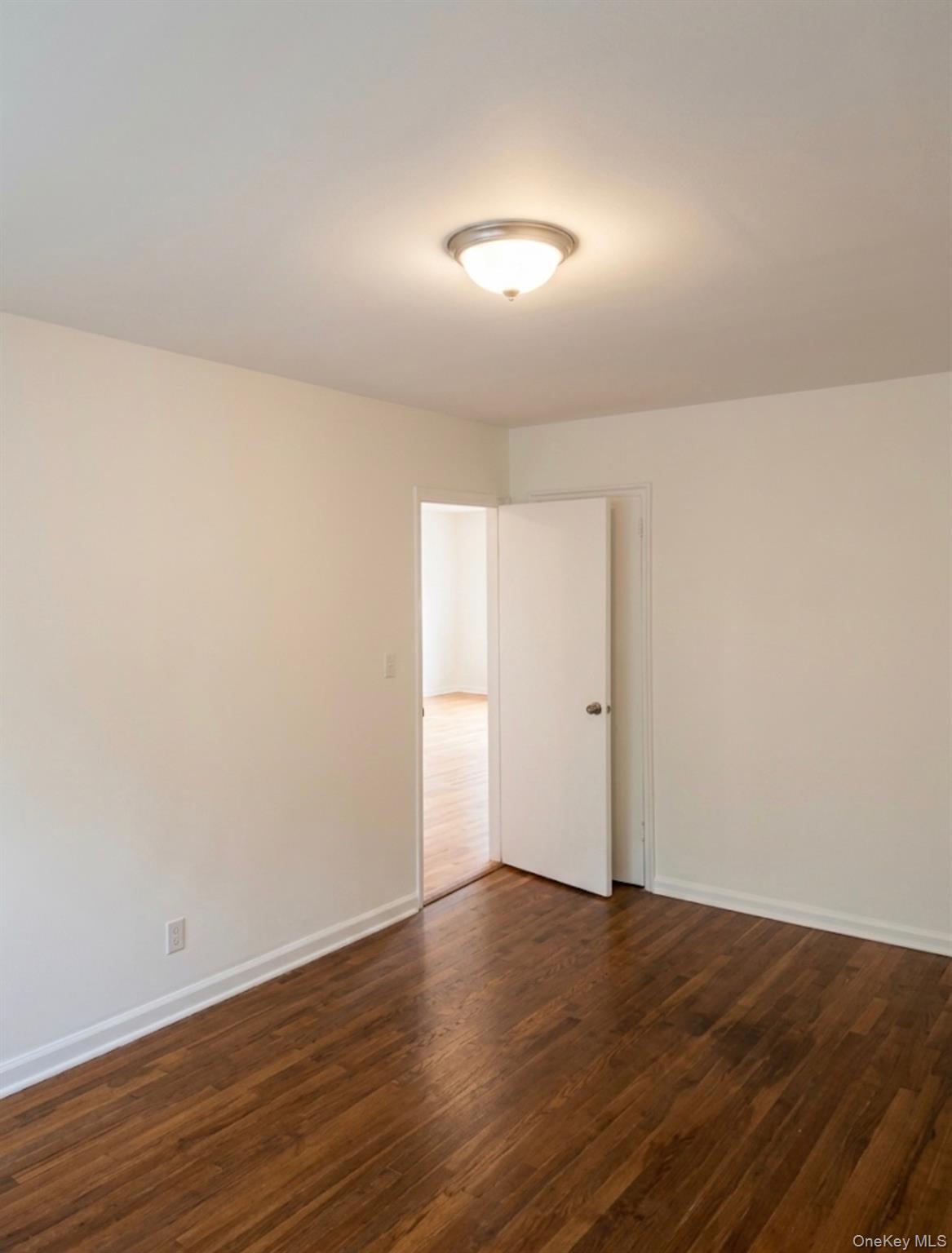 205 W Post Road, Unit E2H photo 4