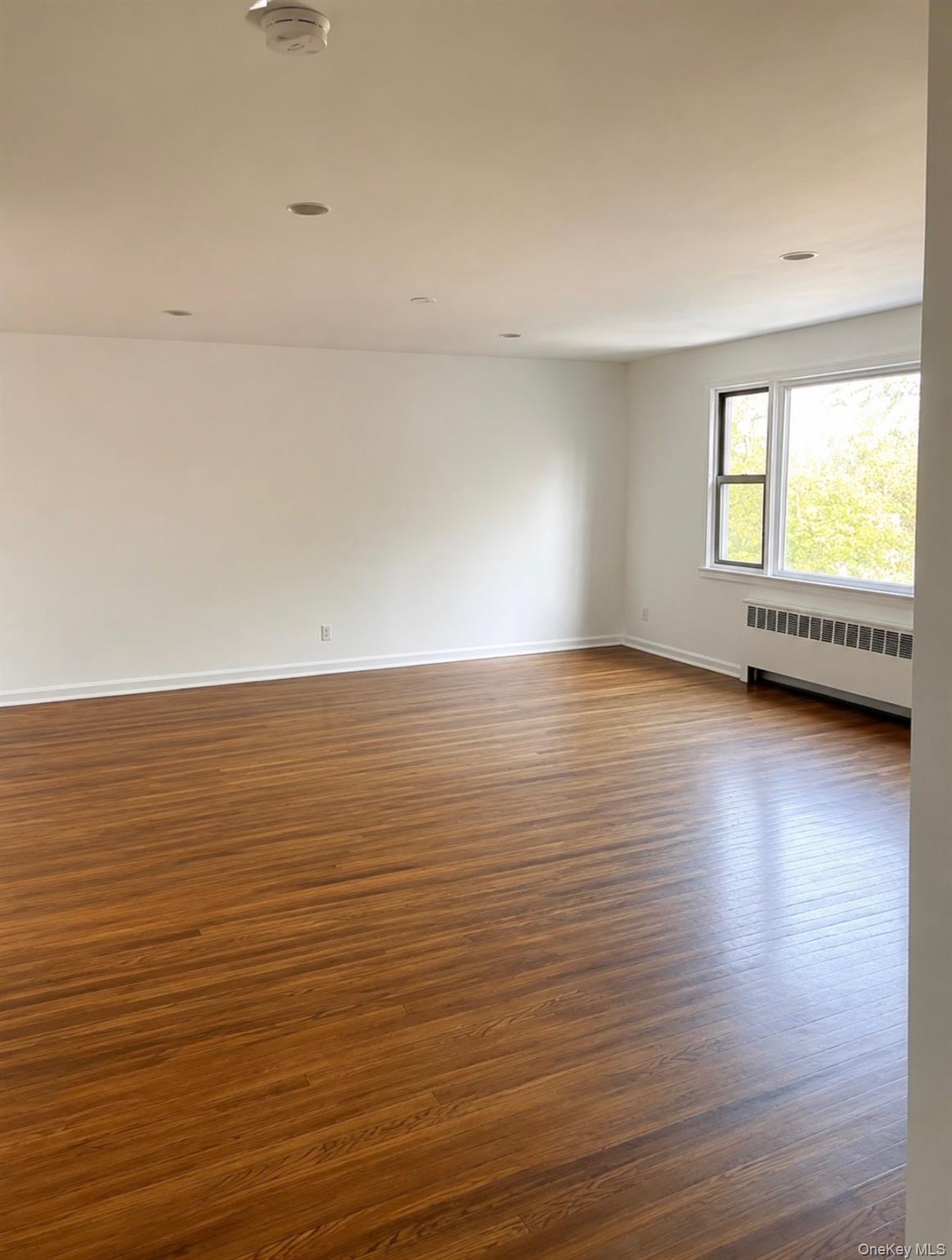 205 W Post Road, Unit E2H photo 3