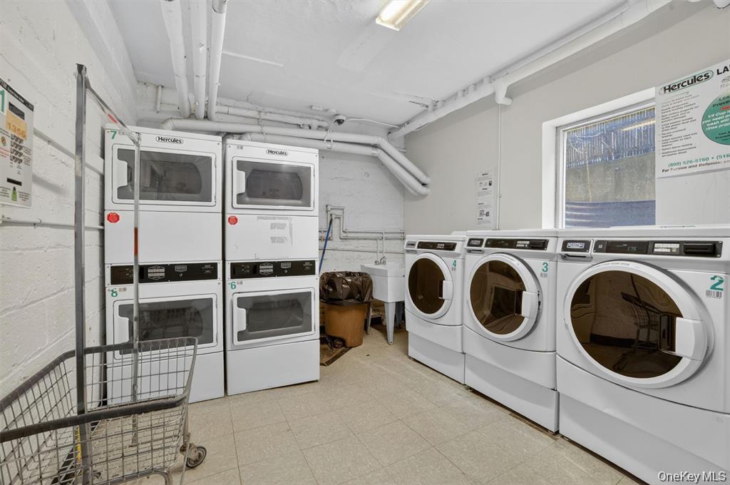 205 W Post Road, Unit E2H photo 7