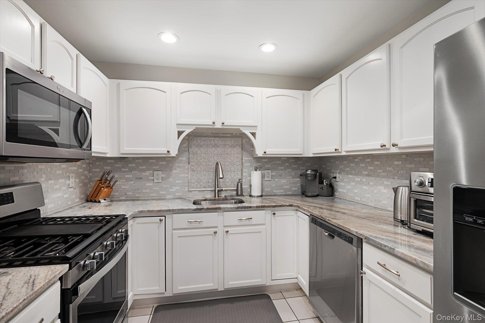 1116 Savoy Drive – For Sale photo 5