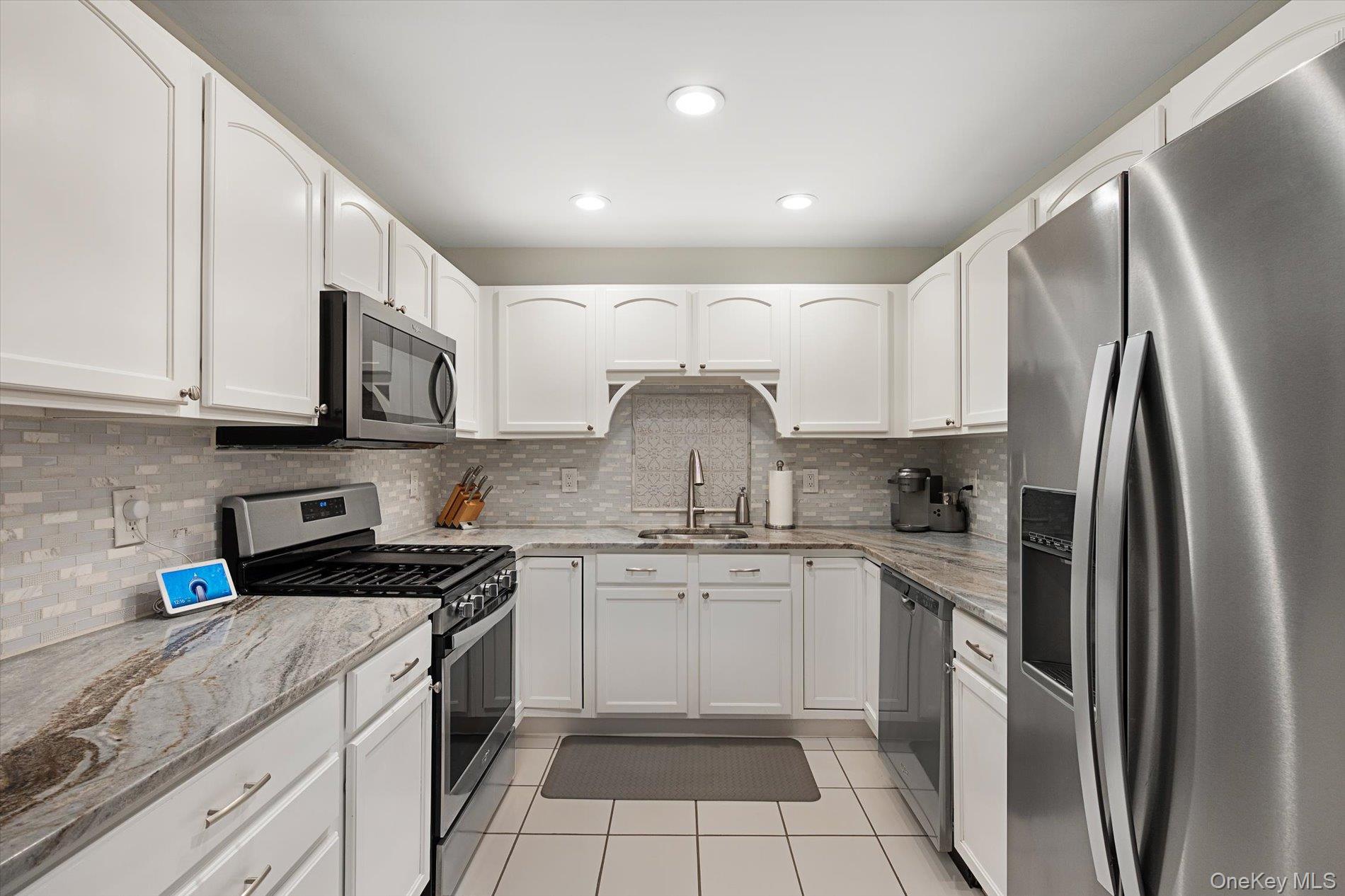 1116 Savoy Drive – For Sale photo 4