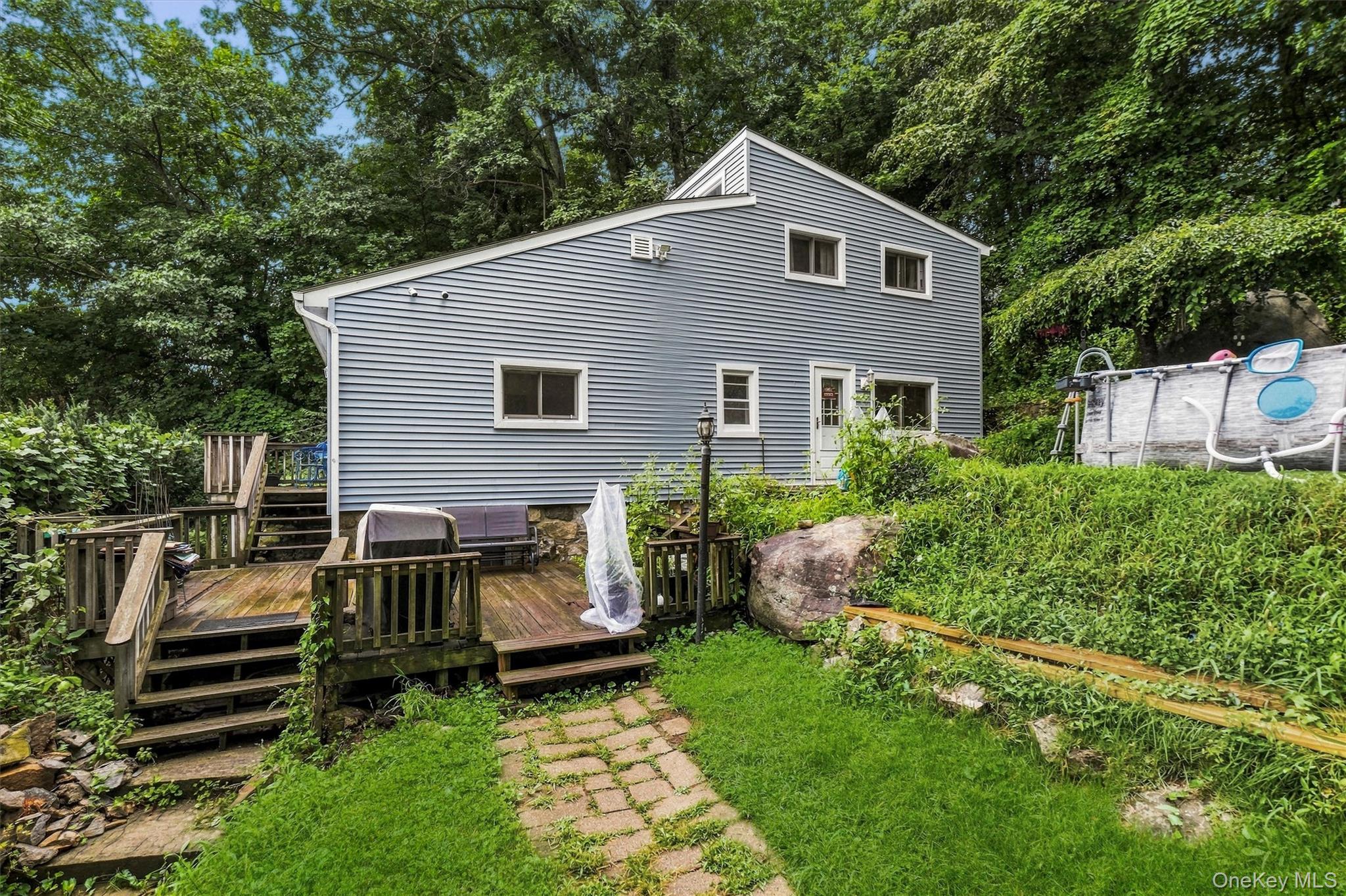 256 Haviland Drive – For Sale
