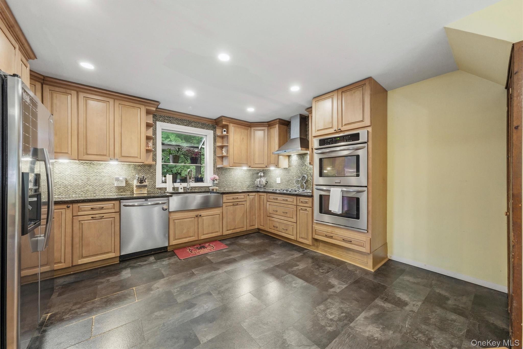 256 Haviland Drive – For Sale photo 9
