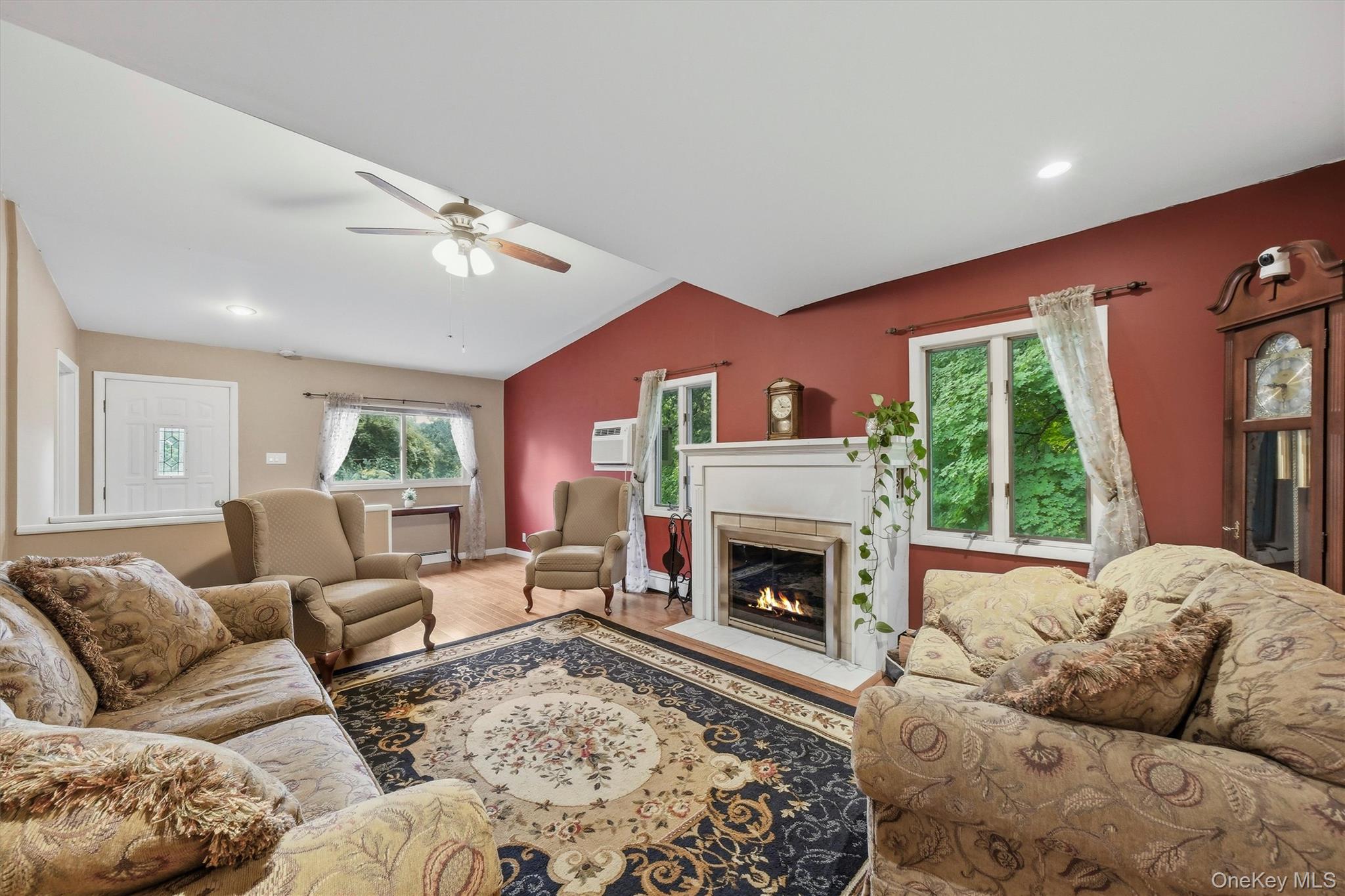 256 Haviland Drive – For Sale photo 6