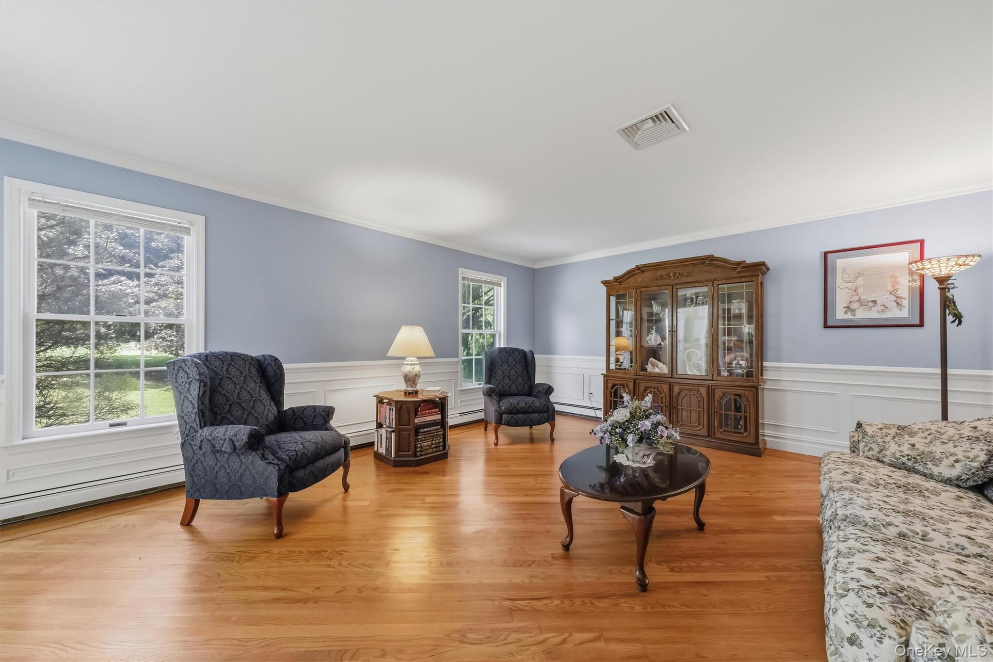 214 W Mombasha Road – For Sale photo 9