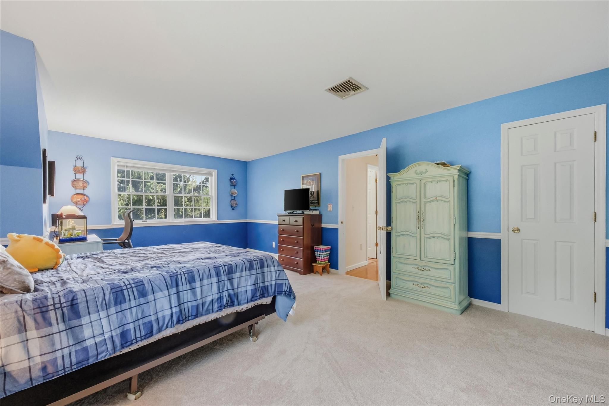 214 W Mombasha Road – For Sale photo 30