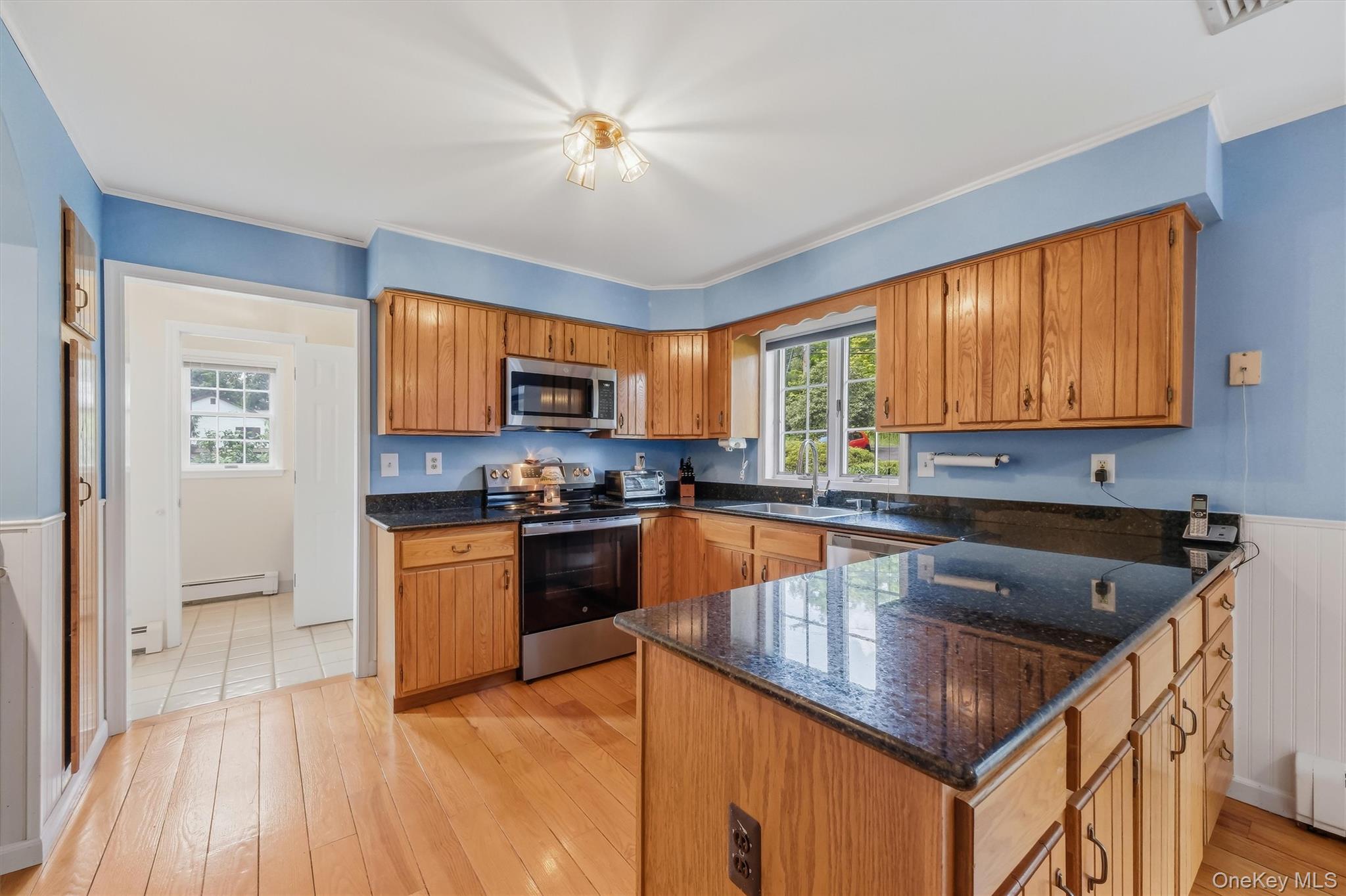 214 W Mombasha Road – For Sale photo 16