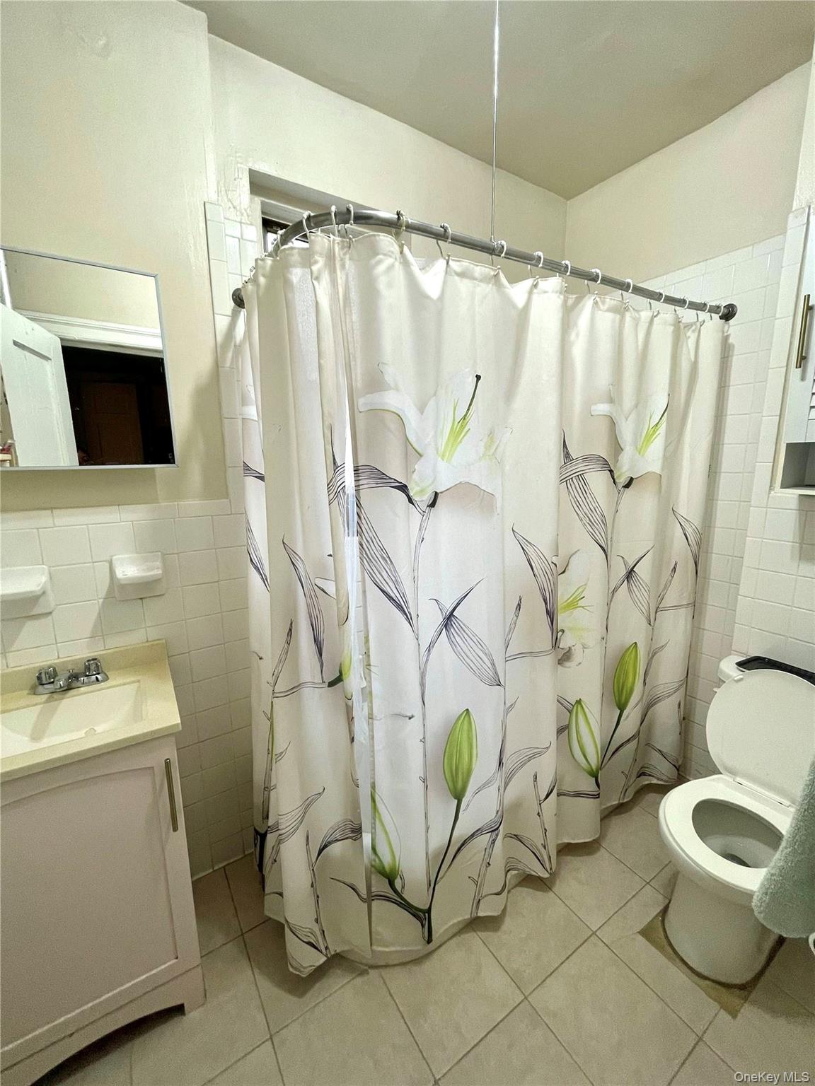 2015 Southern Boulevard, Unit #6D photo 5