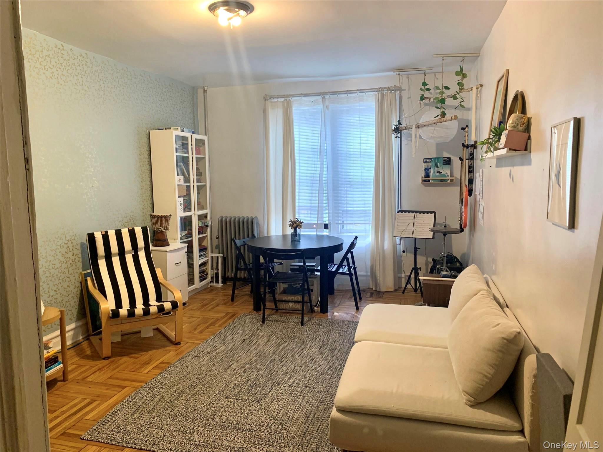 2015 Southern Boulevard, Unit #6D photo 3