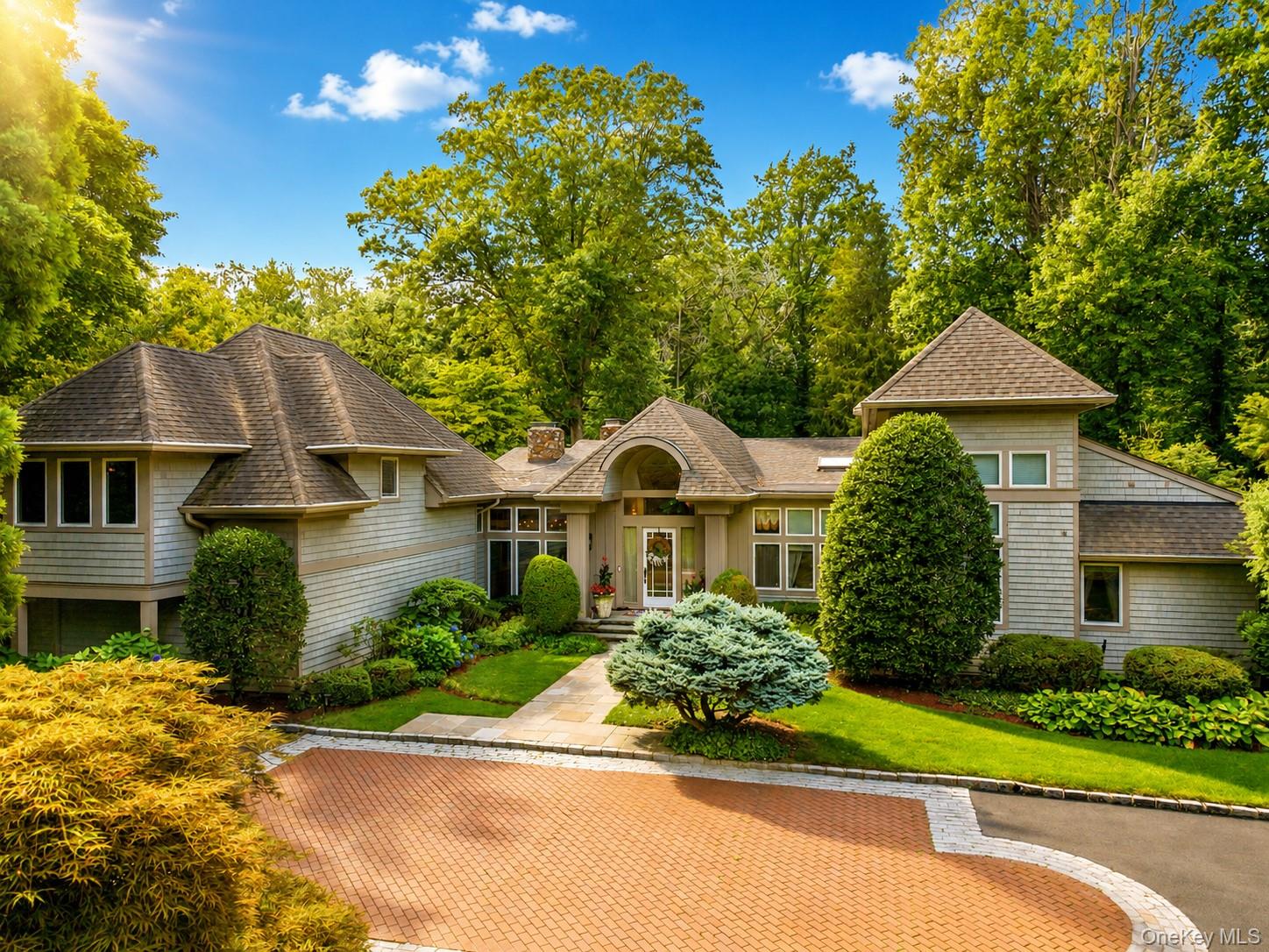 24 Winding Lane – For Sale photo 2