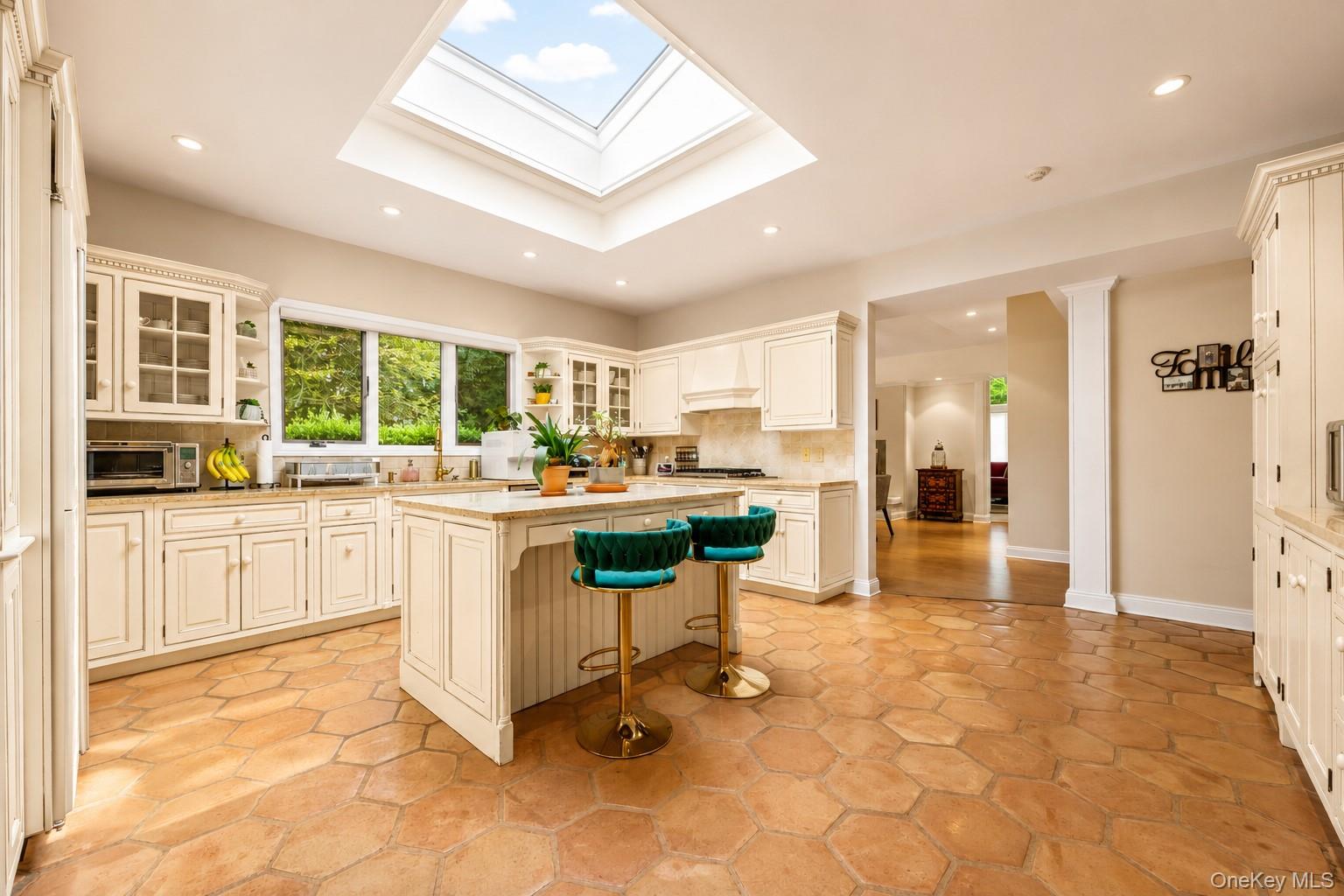 24 Winding Lane – For Sale photo 8