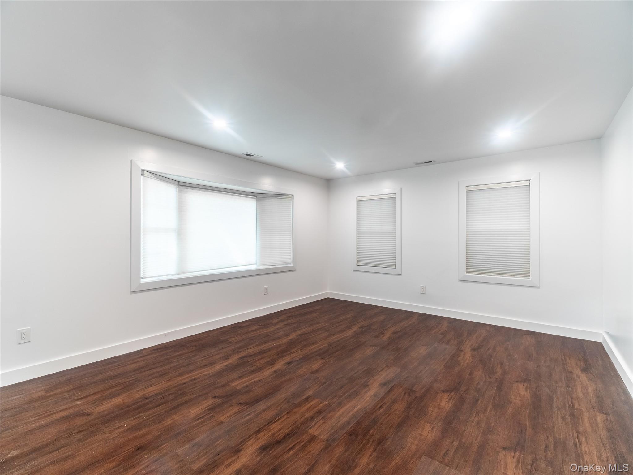 713 Westchester Avenue – For Sale photo 10