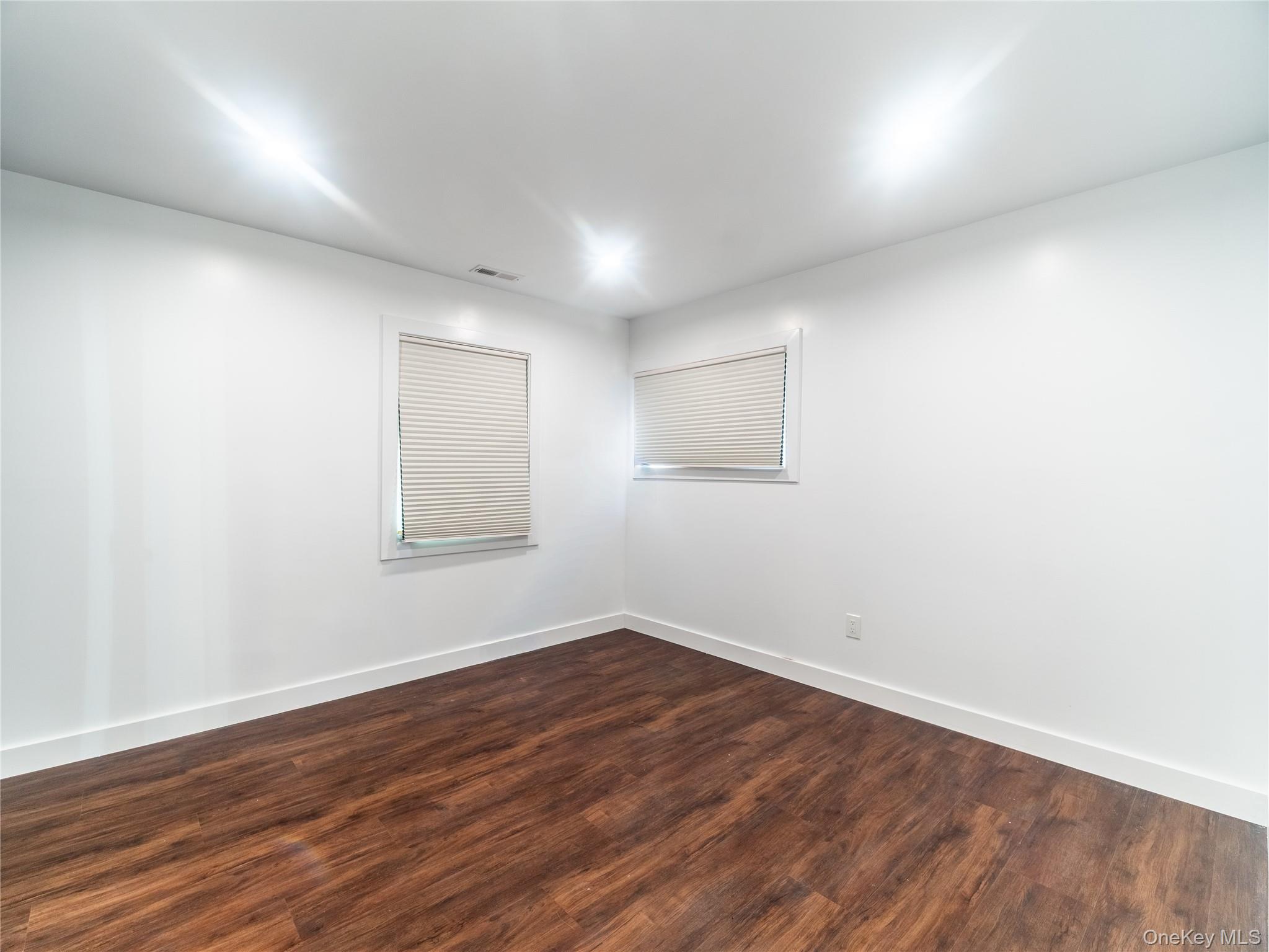 713 Westchester Avenue – For Sale photo 13