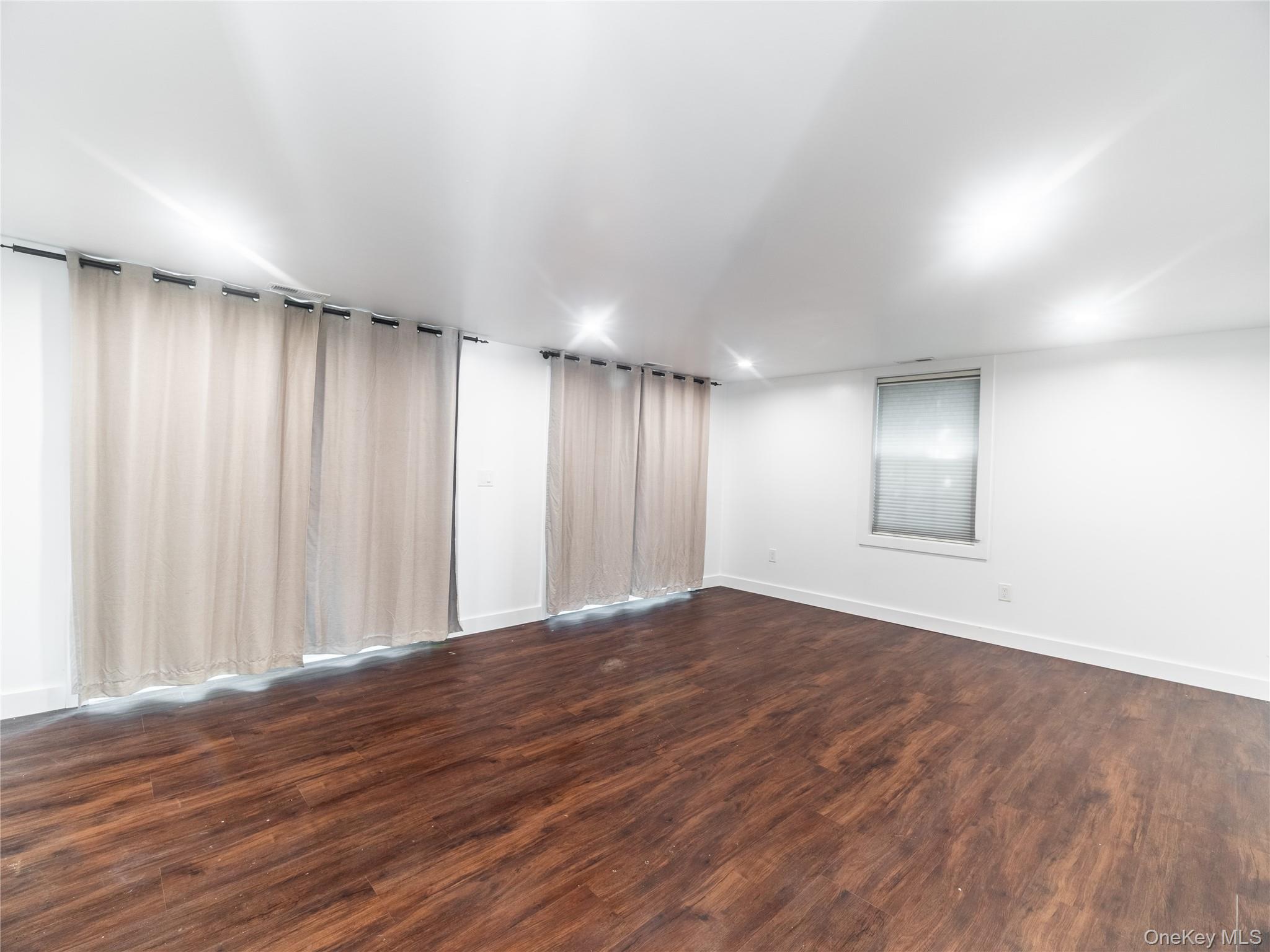 713 Westchester Avenue – For Sale photo 15