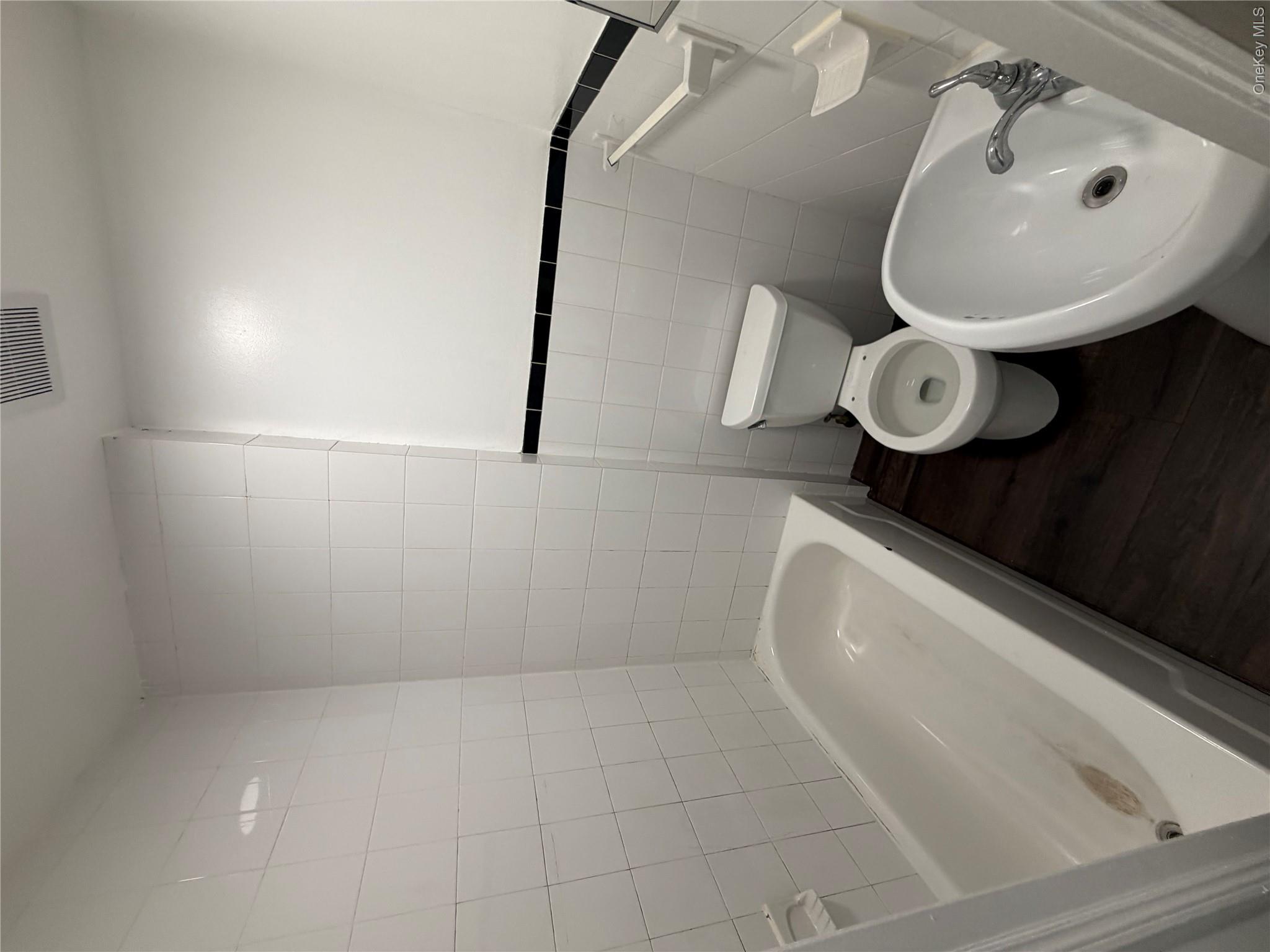 513 Chestnut Street – For Rent photo 4
