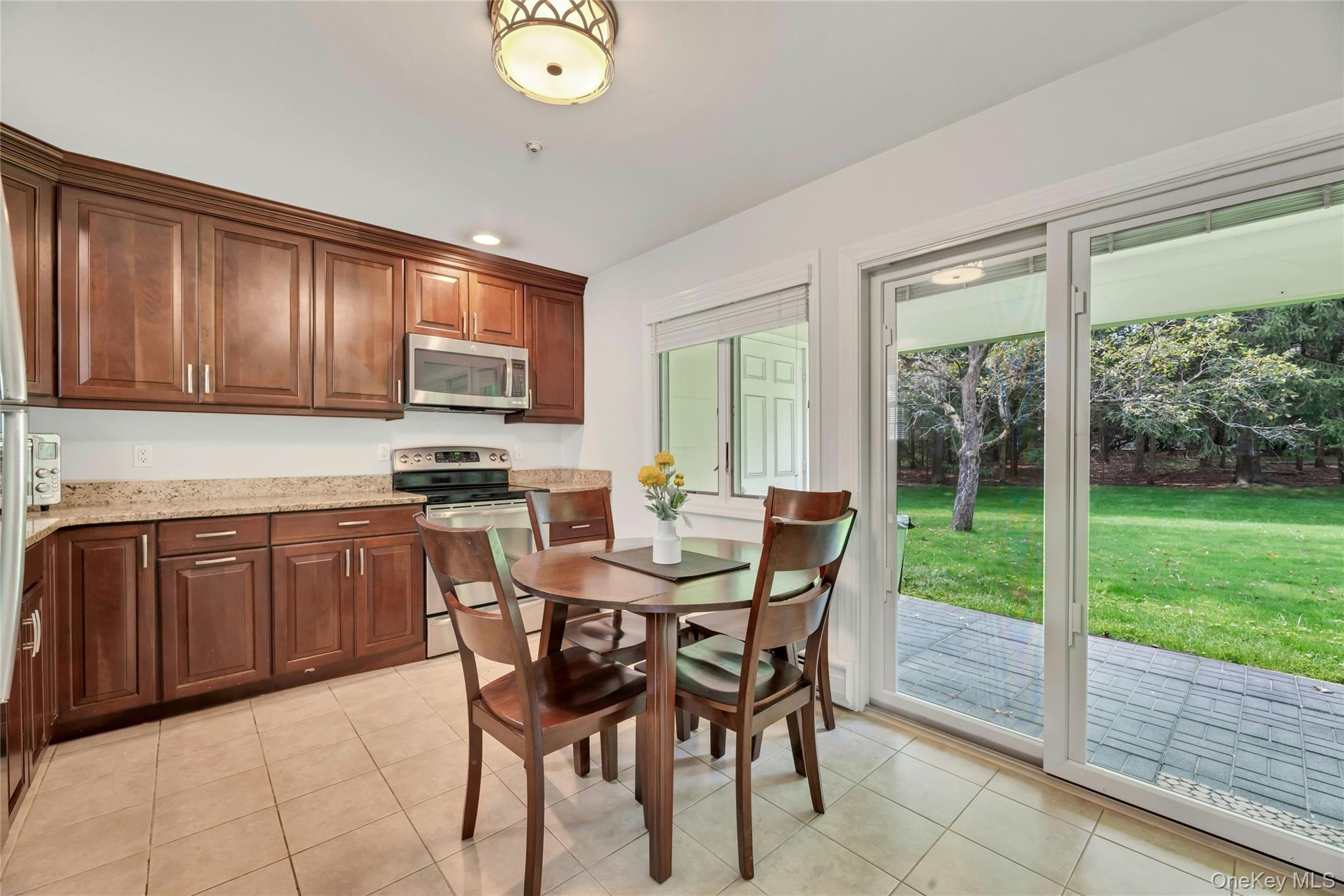62 Hearthside Drive – For Sale photo 5