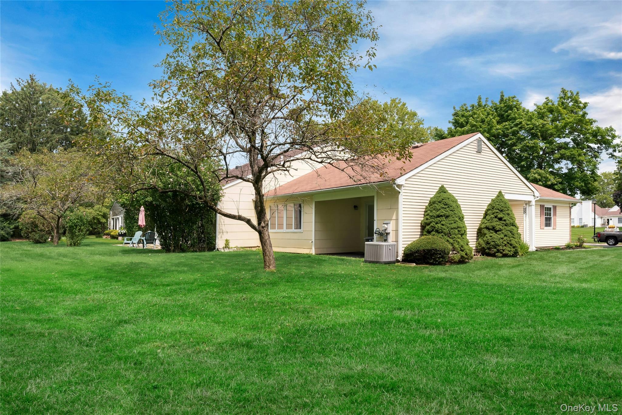 62 Hearthside Drive – For Sale photo 19