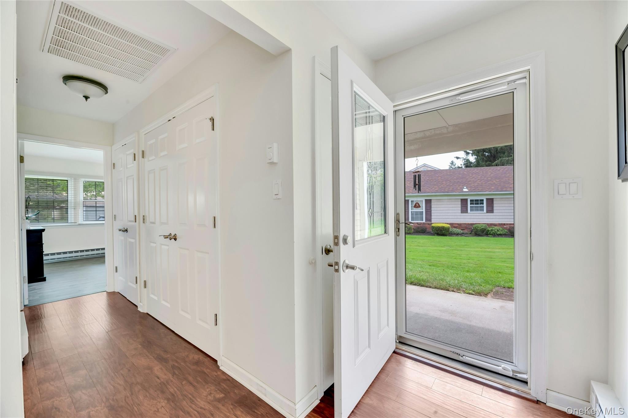62 Hearthside Drive – For Sale photo 3
