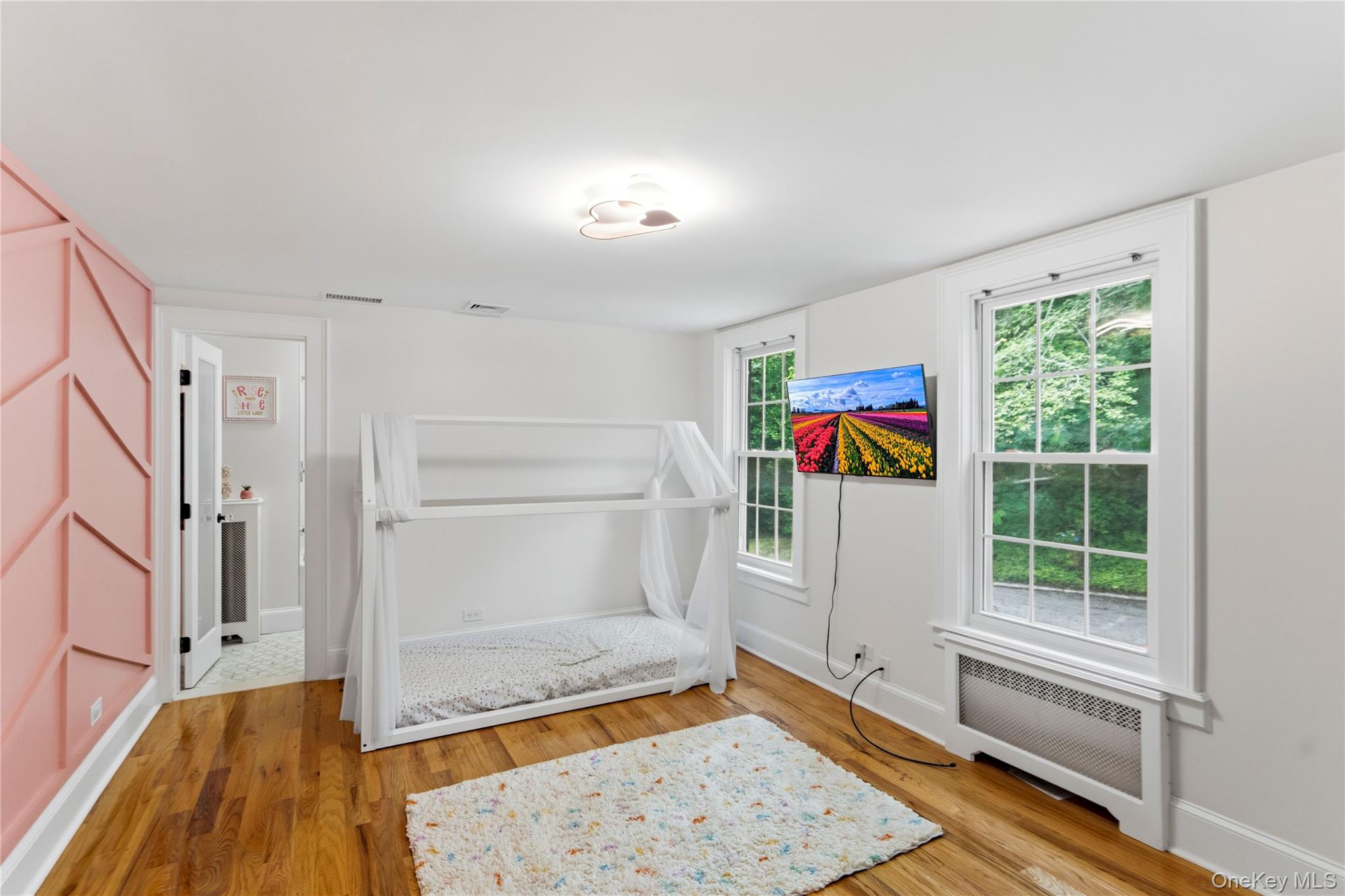 450 Oyster Bay Road – For Sale photo 15