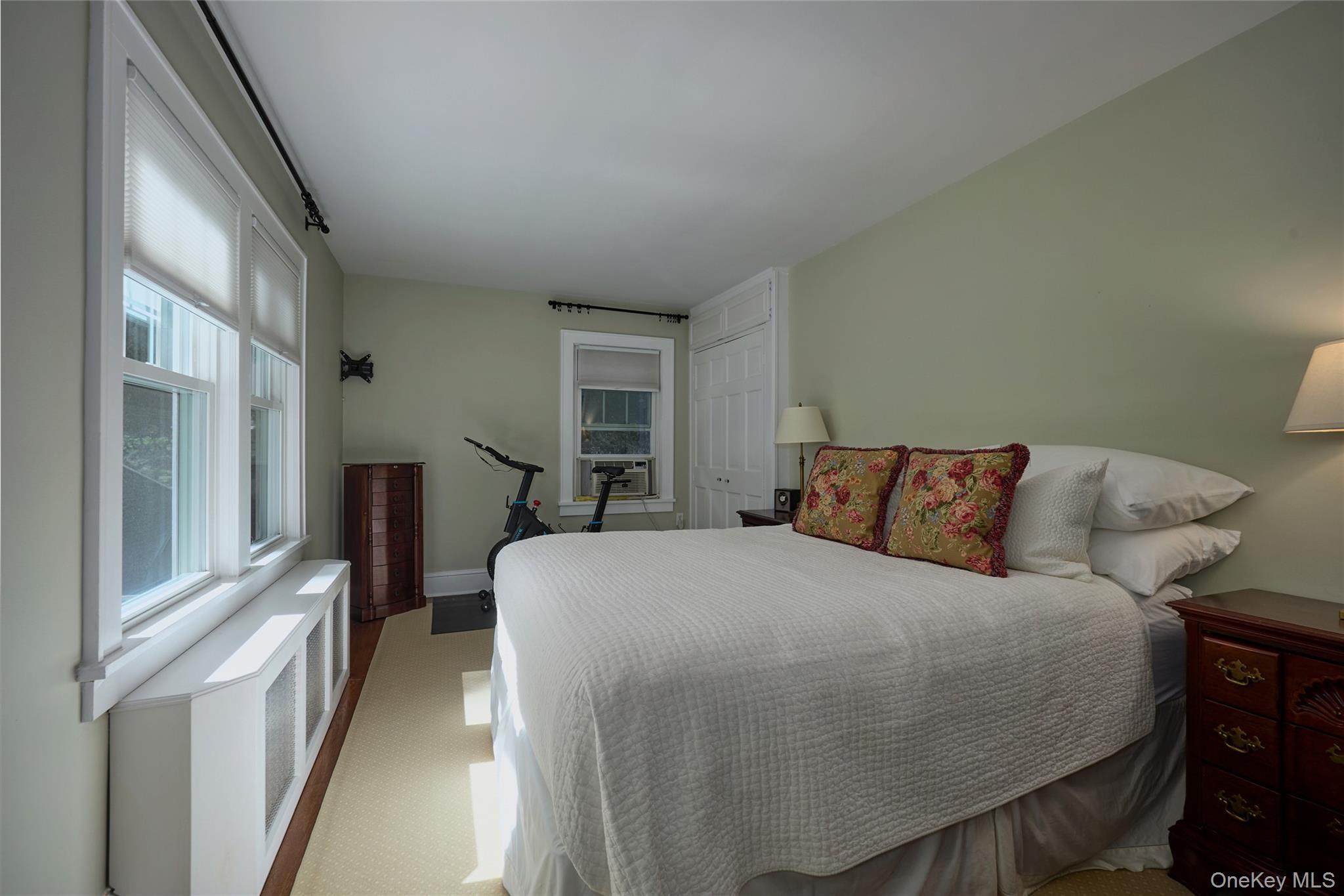 22 Hillside Avenue – For Sale photo 25