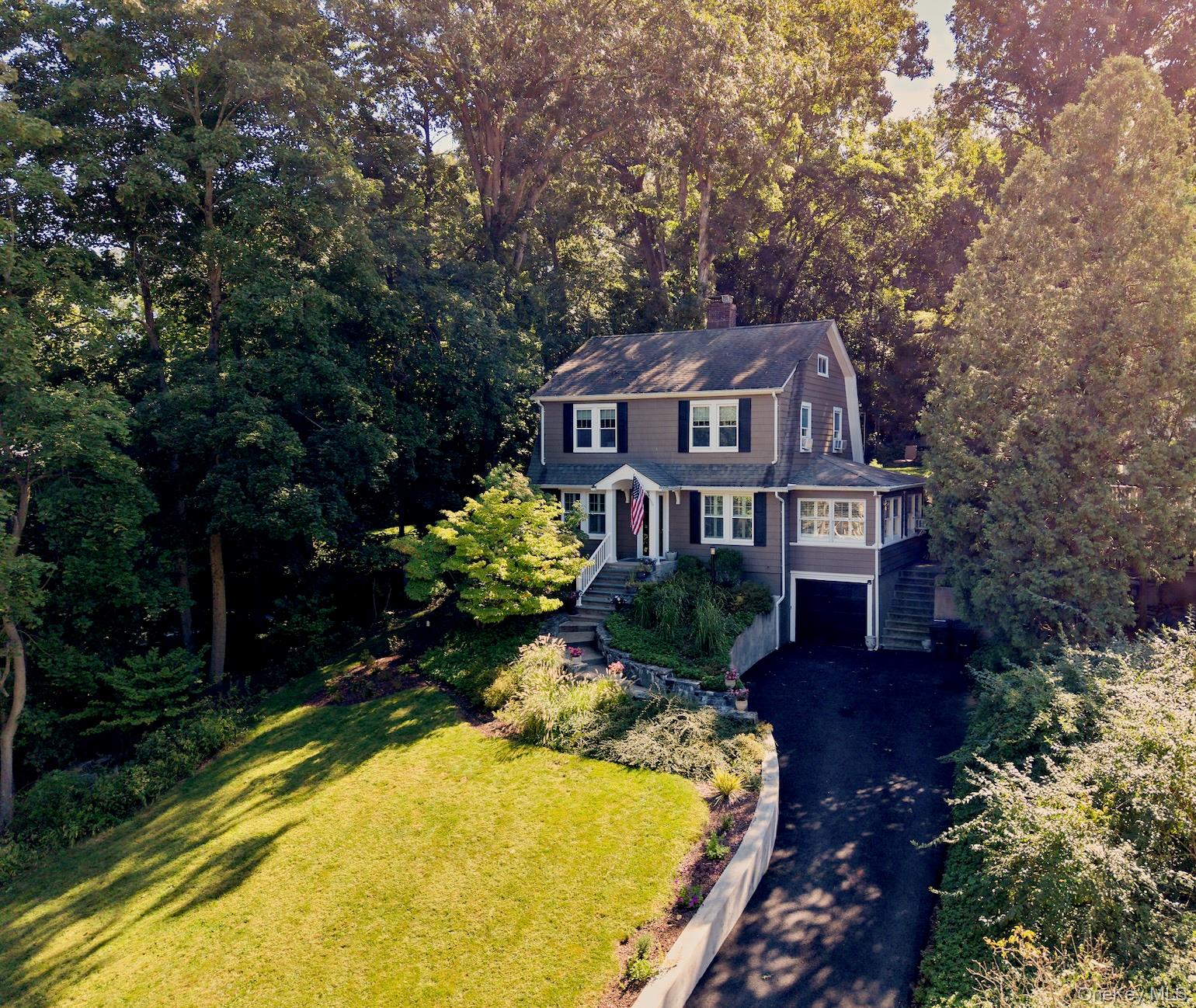 22 Hillside Avenue – For Sale