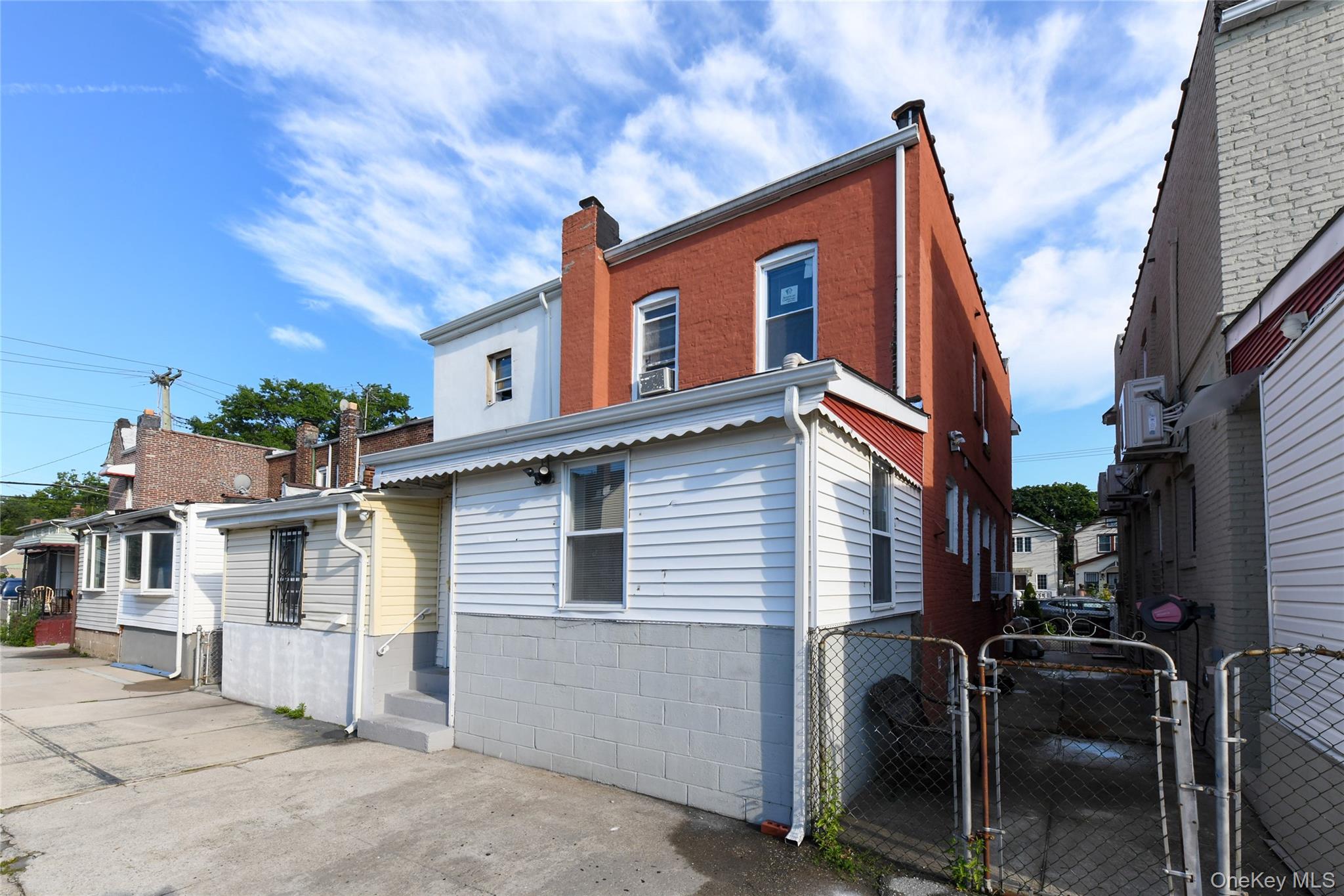 126-12 116th Avenue – For Sale photo 4