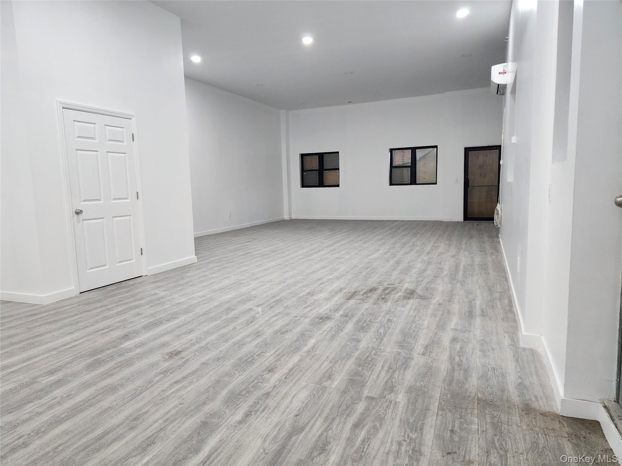 2901 Tilden Avenue, Unit 10 photo 3