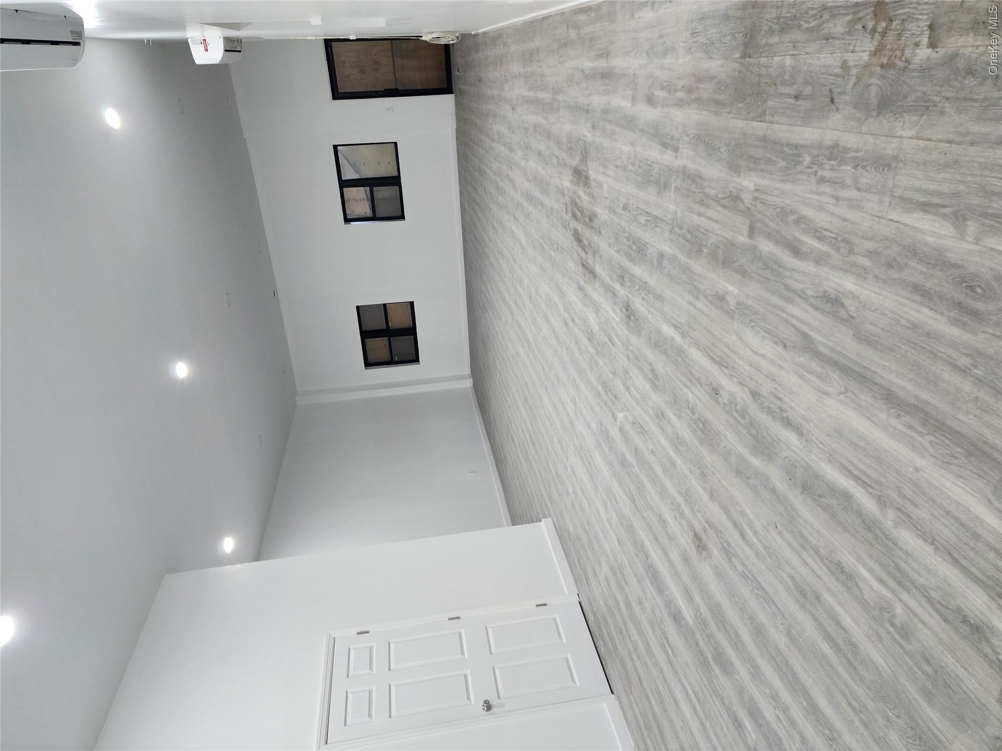 2901 Tilden Avenue, Unit 10 photo 4