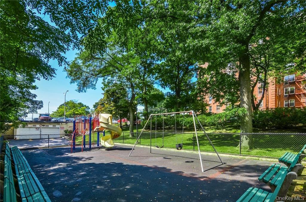 2 Sadore Lane, Unit 5E photo 18