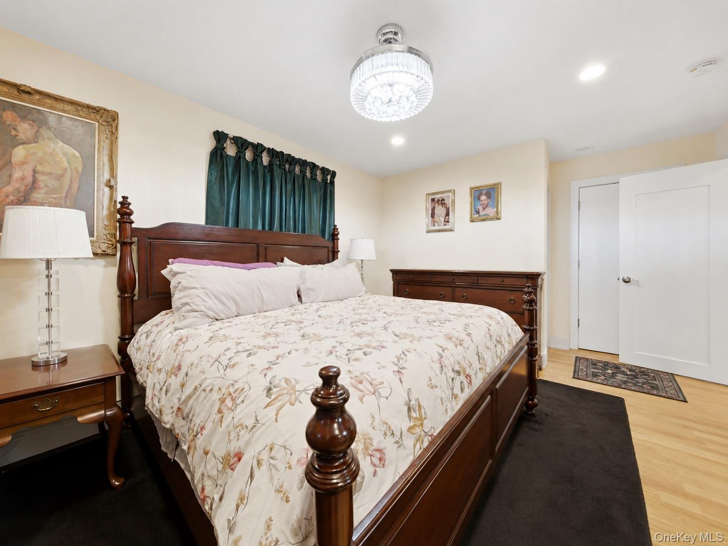 320 Highland Avenue – For Sale photo 9
