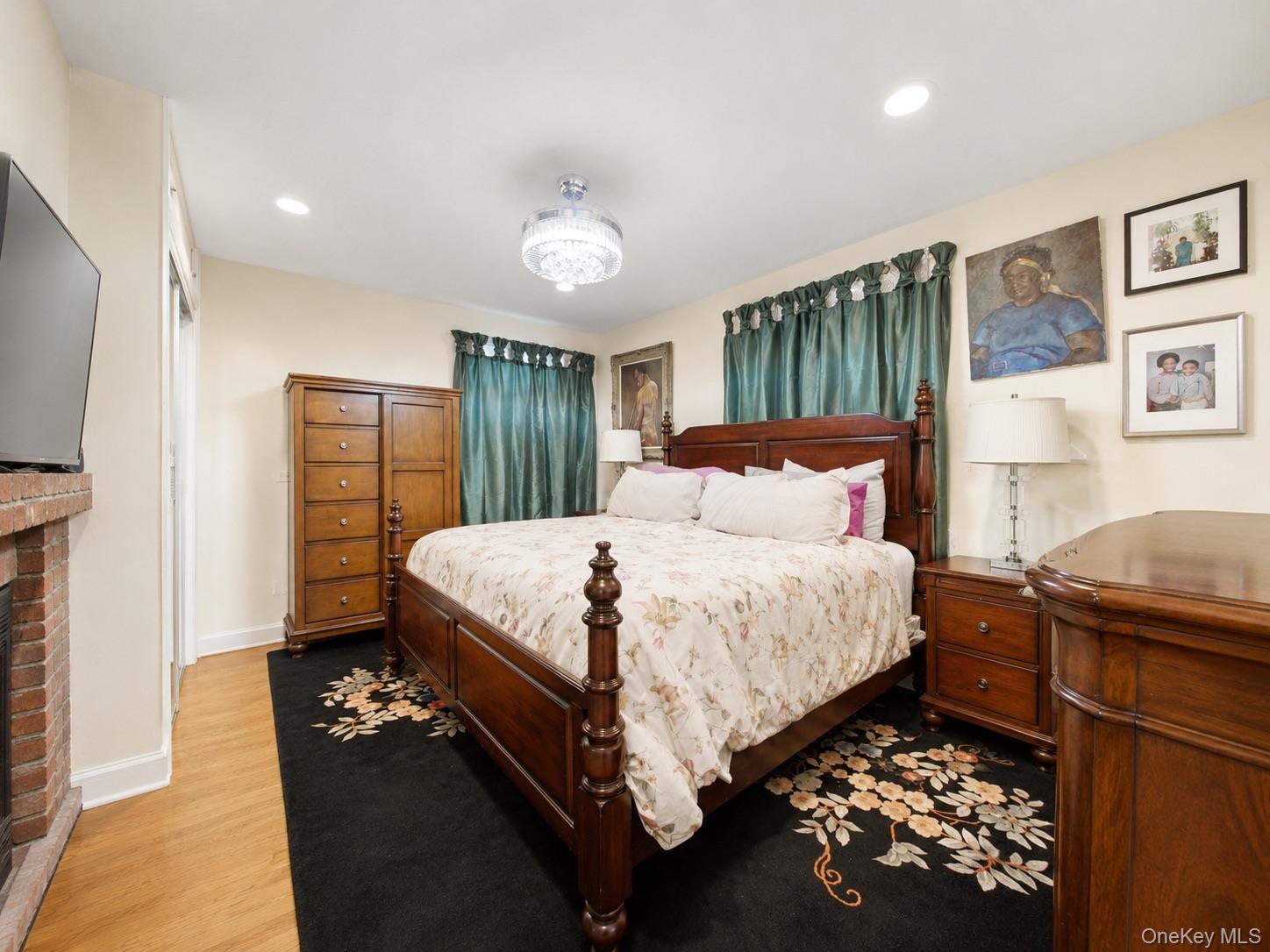 320 Highland Avenue – For Sale photo 8