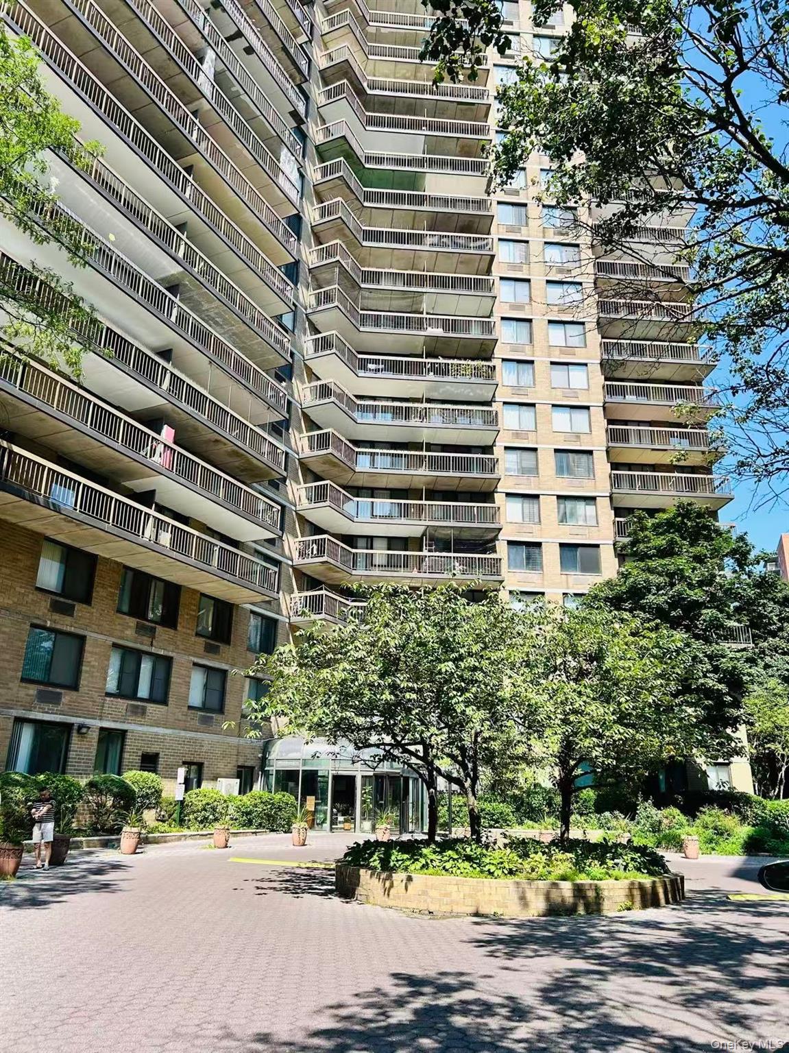 138-35 elder ave., Unit #9DA