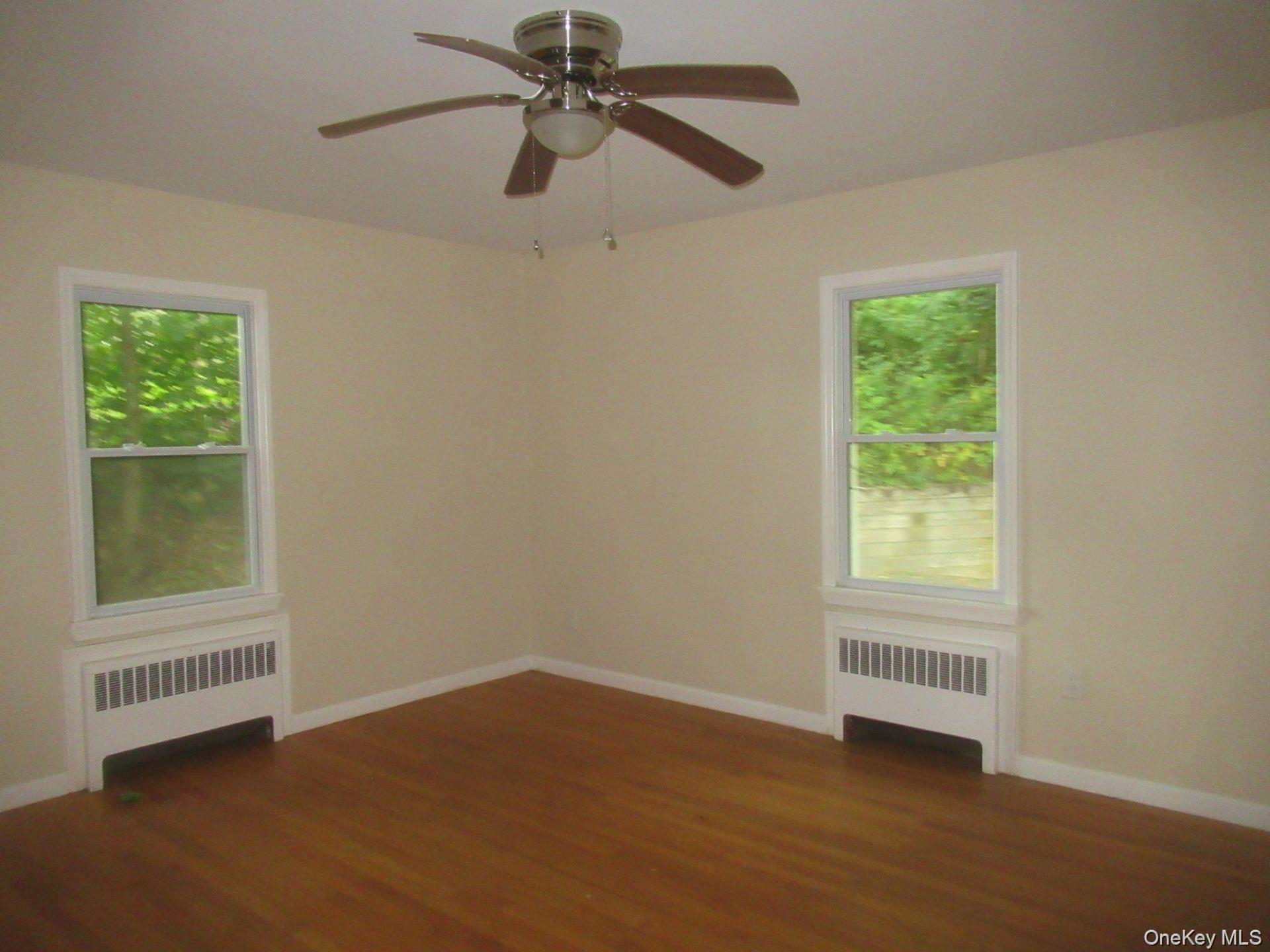 33 Meadow Avenue – For Sale photo 9